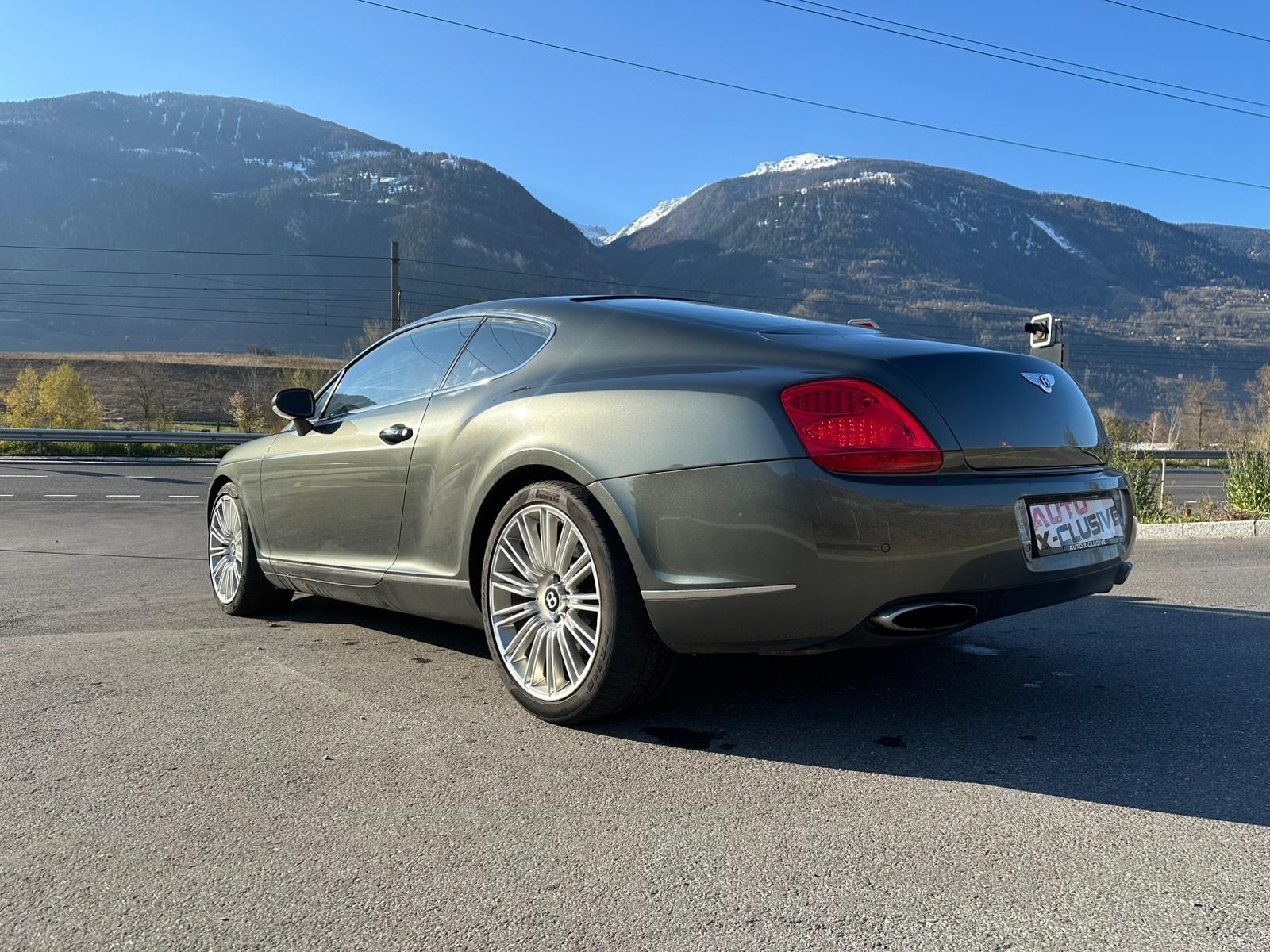 BENTLEY GT-image-3