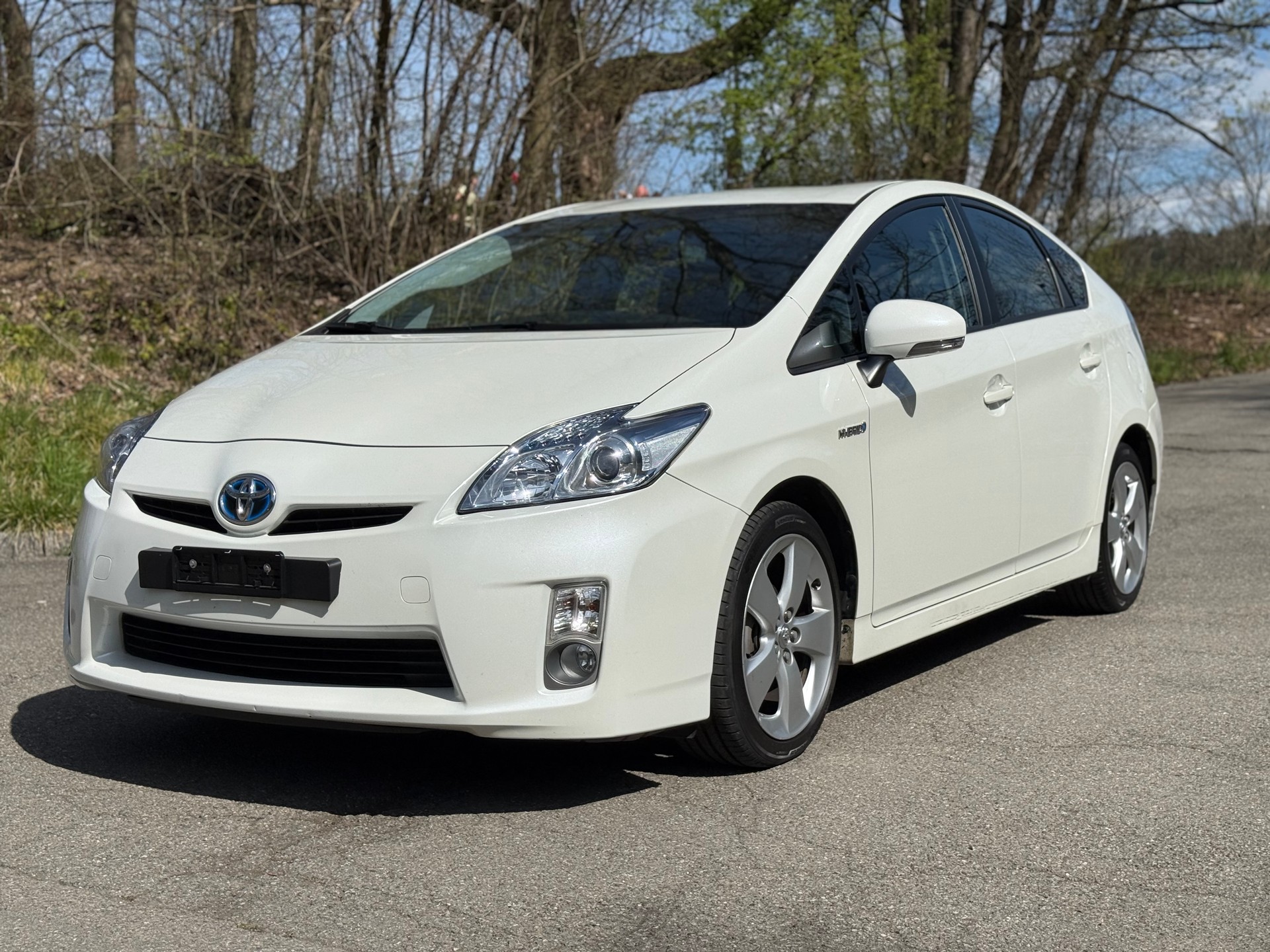 TOYOTA Prius 1.8 16V HSD Luna-image-0