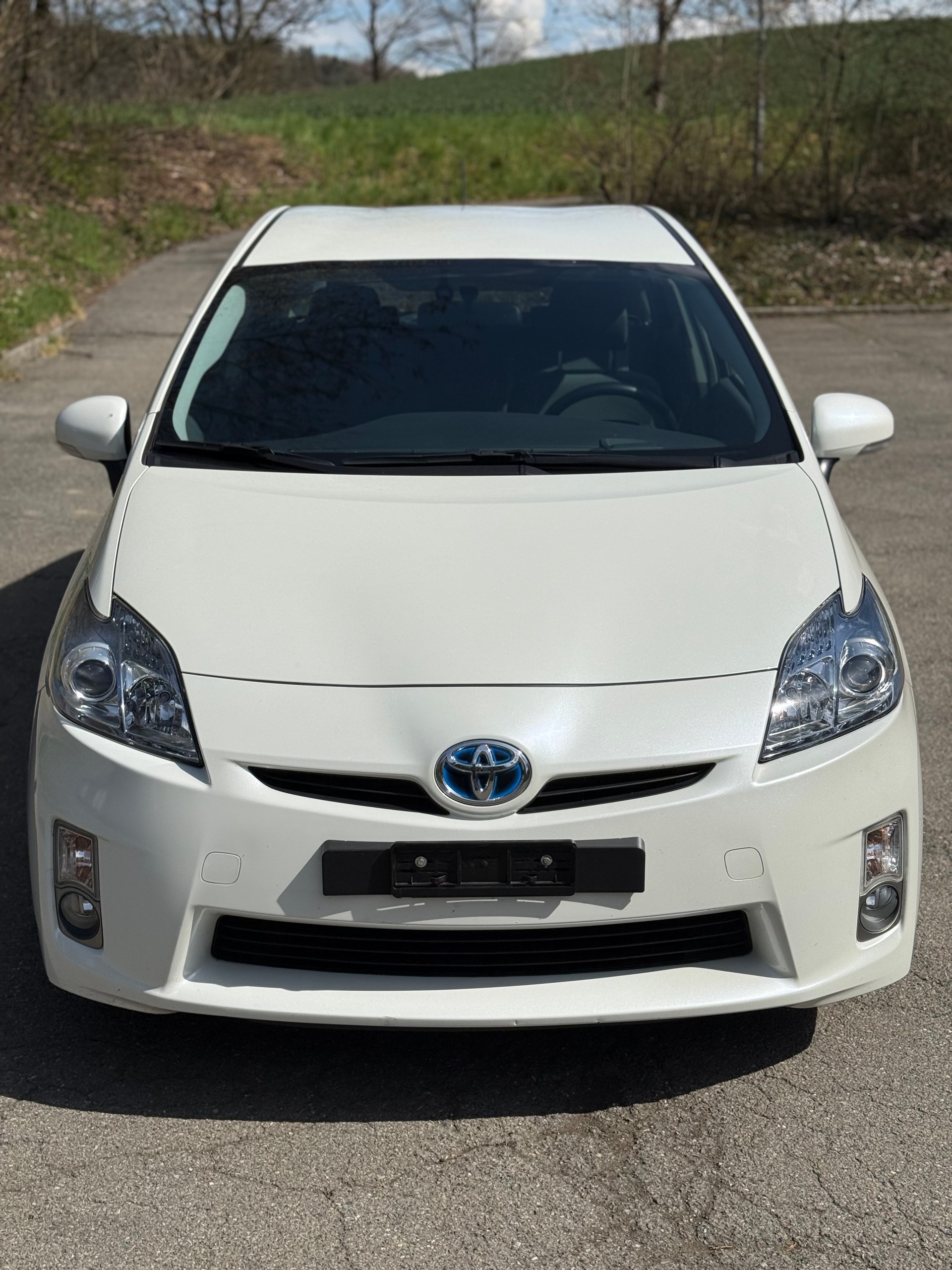 TOYOTA Prius 1.8 16V HSD Luna-image-2
