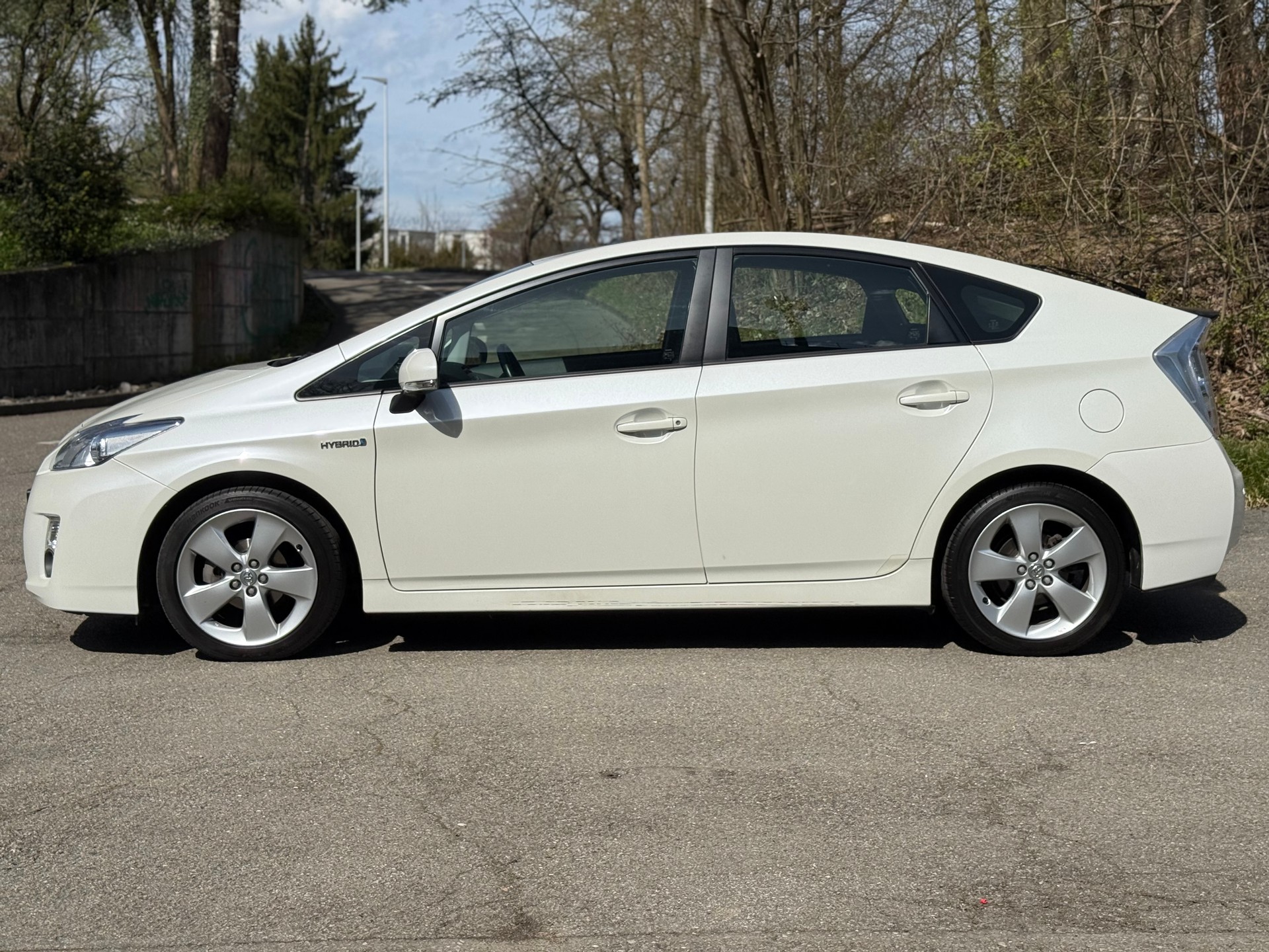 TOYOTA Prius 1.8 16V HSD Luna-image-6