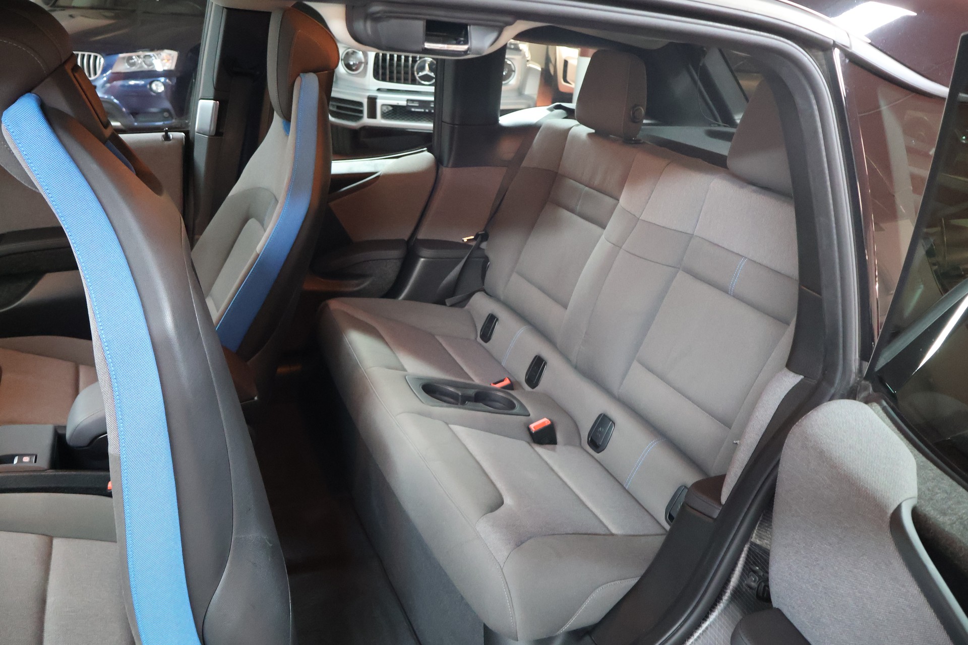 BMW i3s (120Ah)-image-13