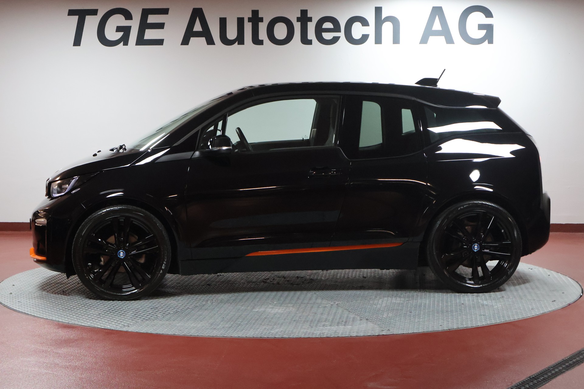 BMW i3s (120Ah)-image-3