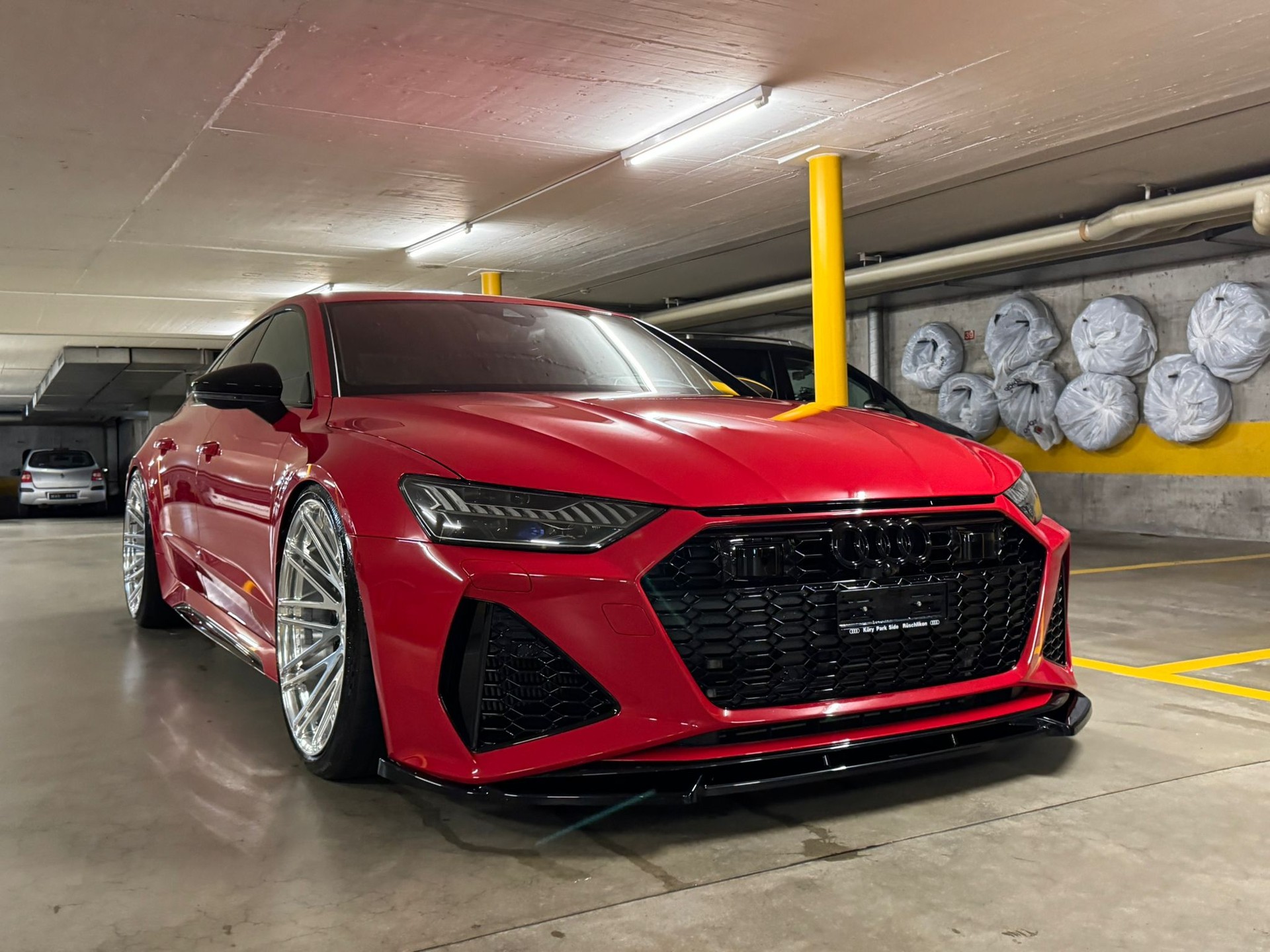 AUDI RS7-image-1