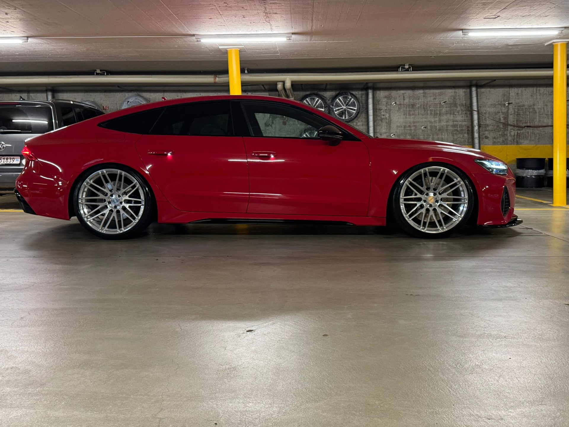 AUDI RS7-image-7