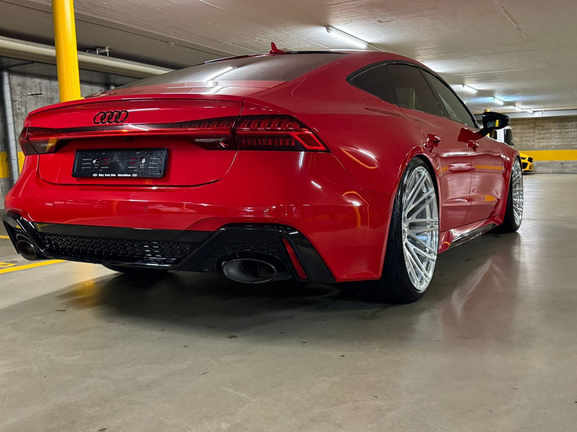 AUDI RS7-image-6