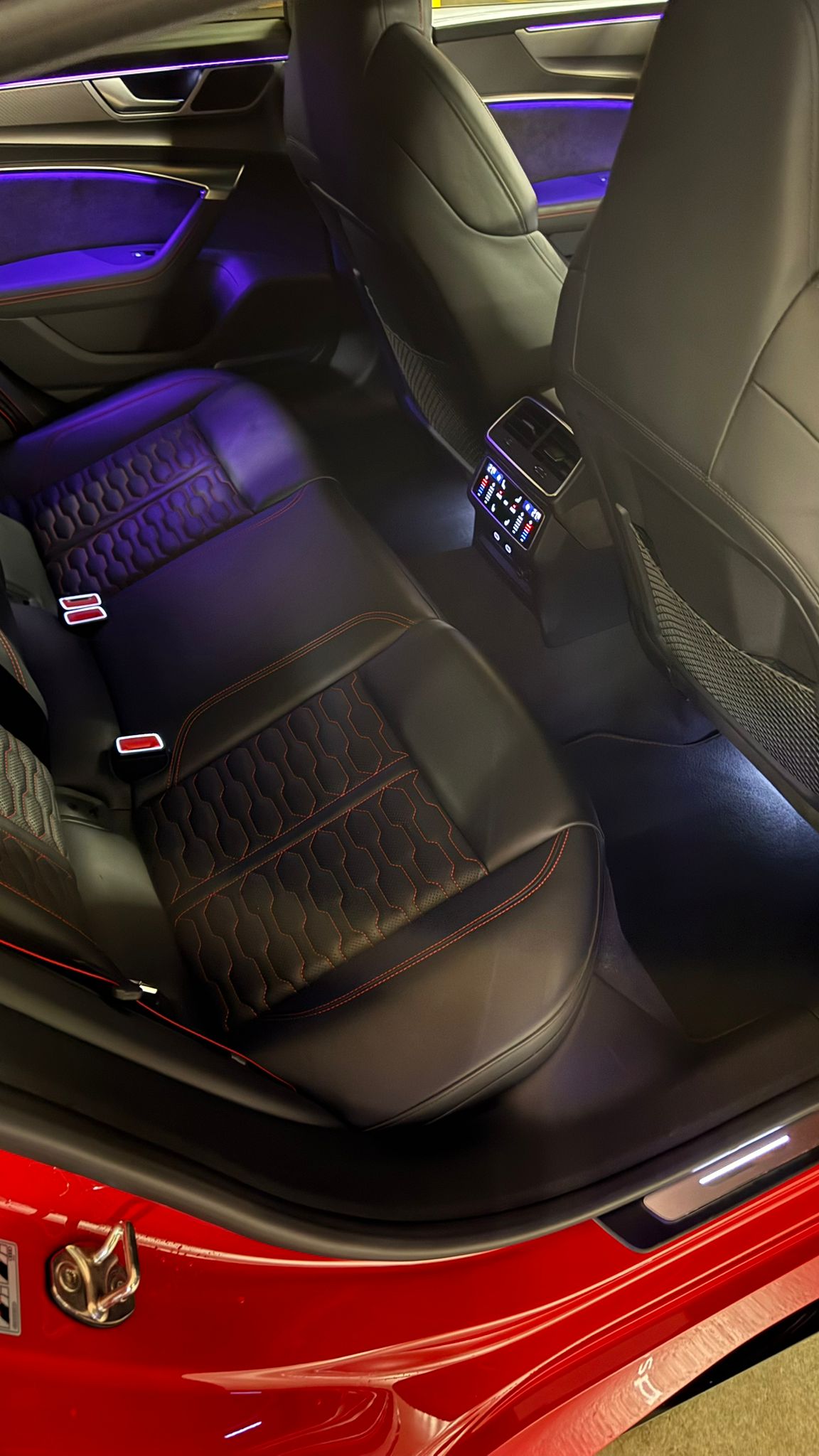AUDI RS7-image-13