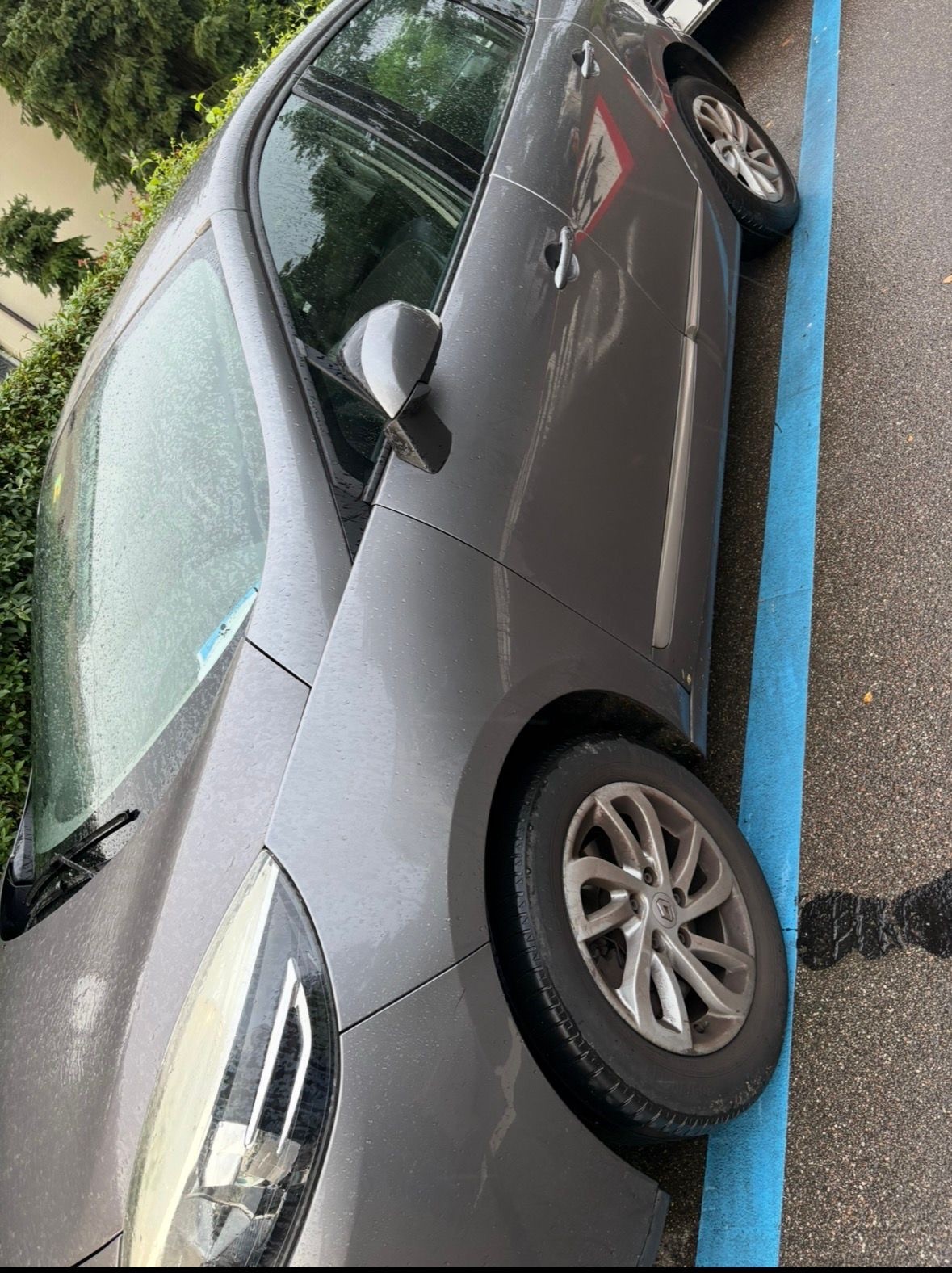 RENAULT Grand Scénic 1.5 dCi Dynamique EDC-image-6