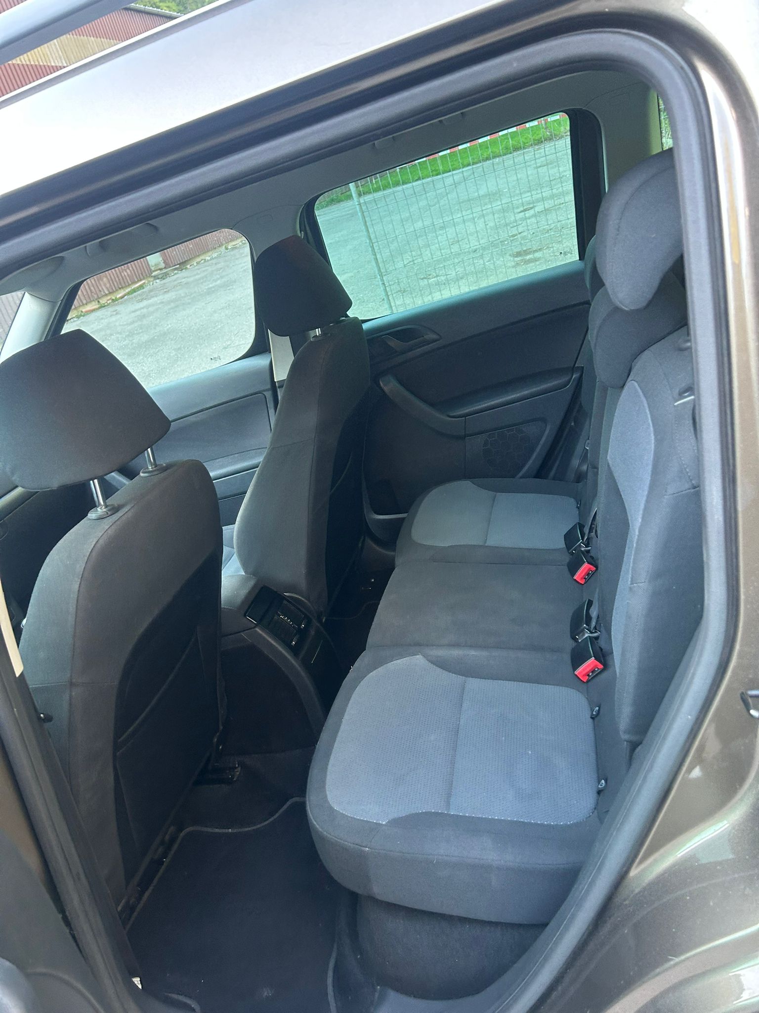 SKODA Yeti 1.8 TSI Ambition 4x4-image-7