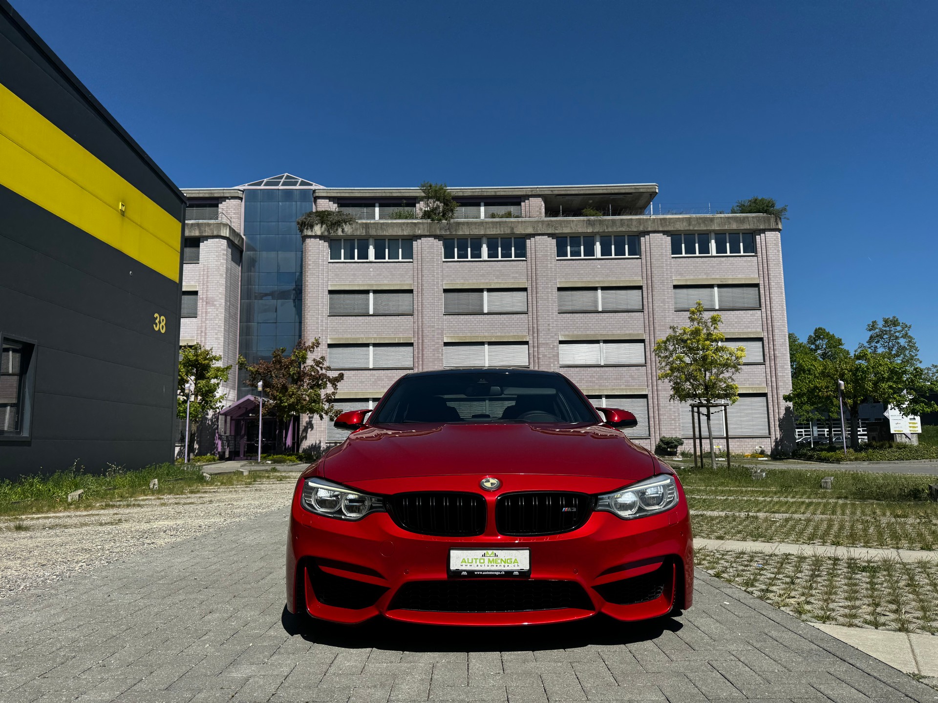 BMW M3 Drivelogic-image-1
