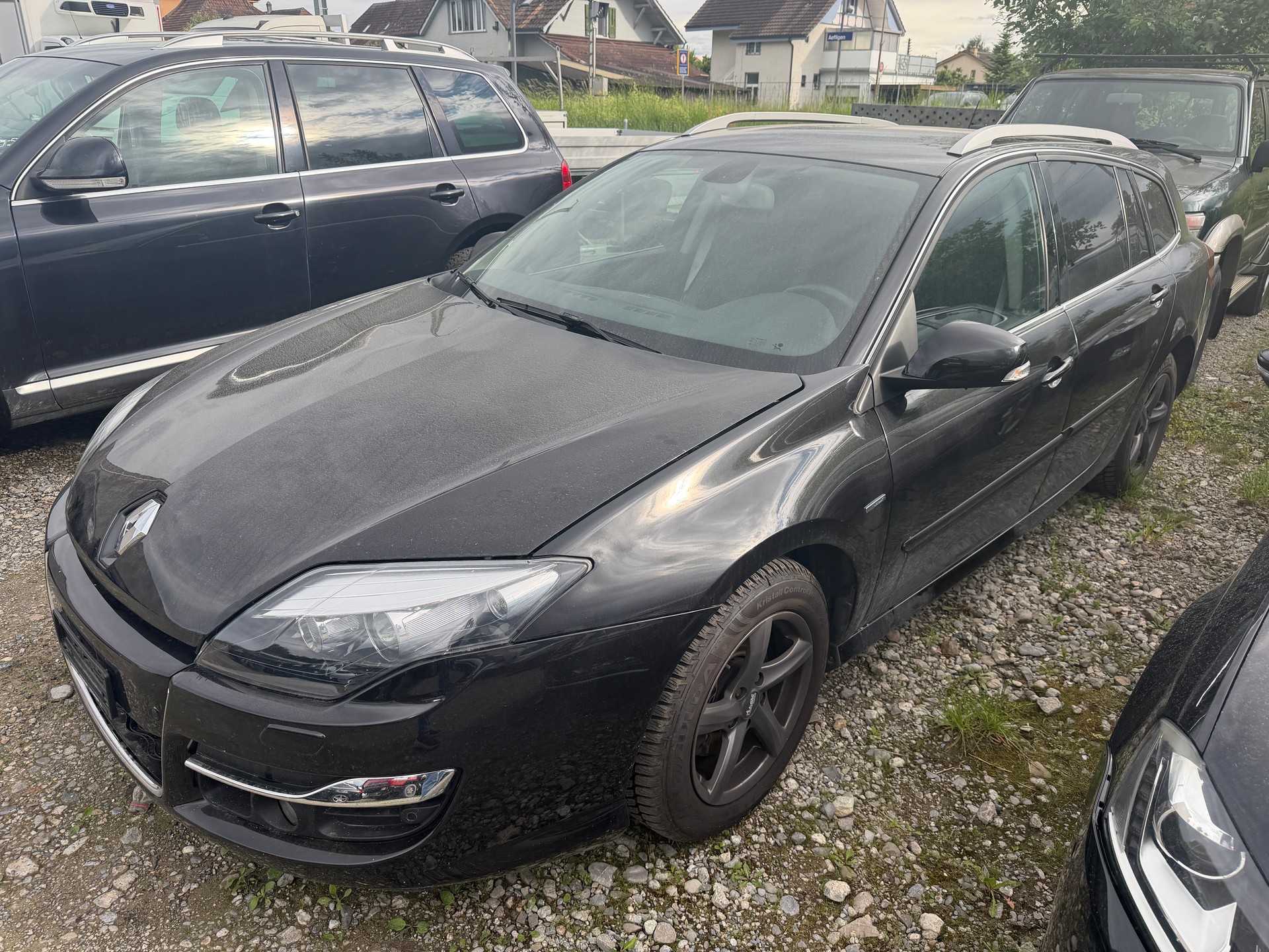 RENAULT Laguna Grandtour 2.0 dCi Bose-image-0