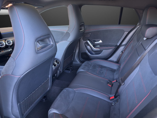 MERCEDES-BENZ CLA 180 7G-DCT-image-6