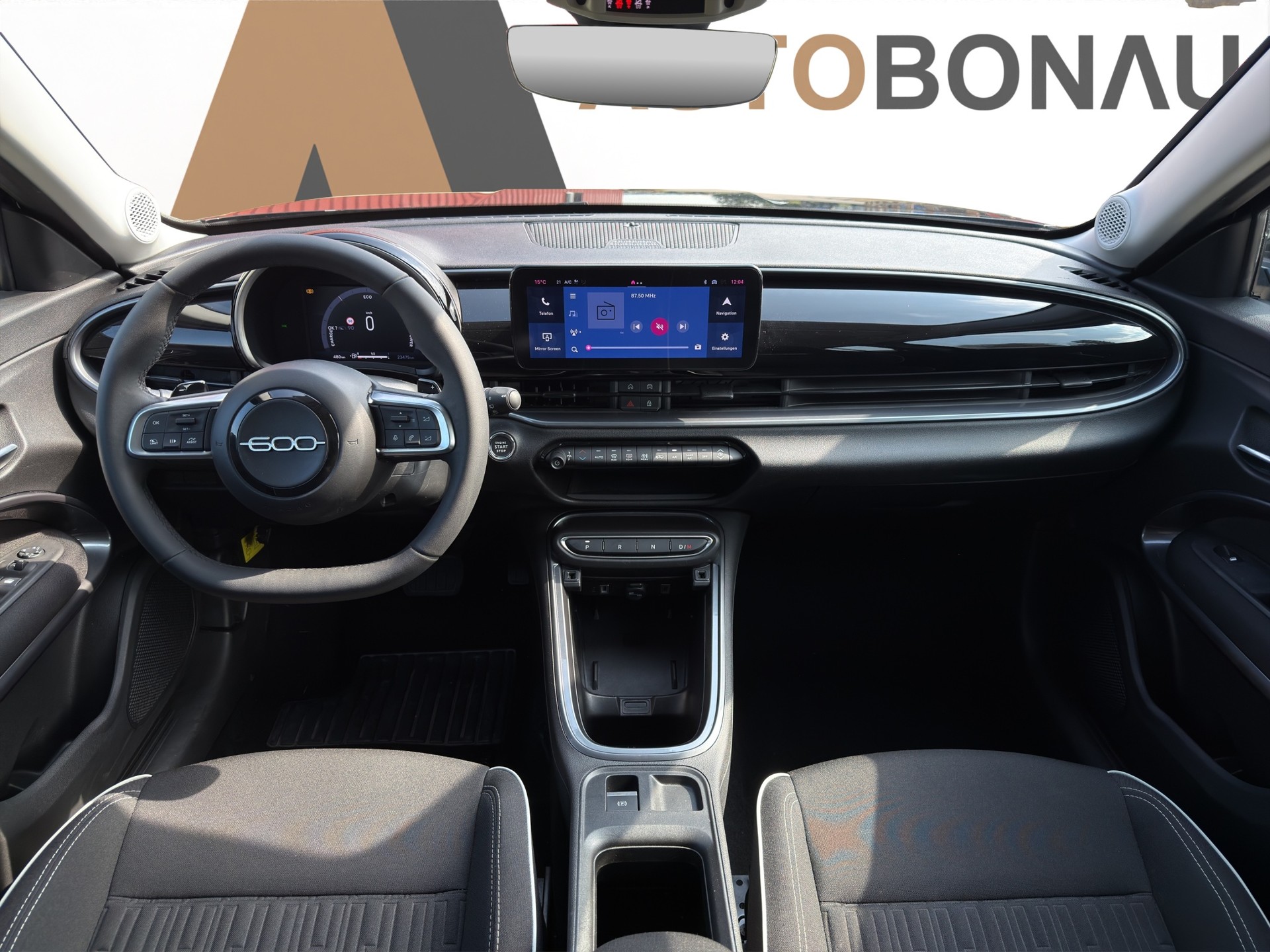 FIAT 600 1.2 Hybrid 145 Cult-image-30