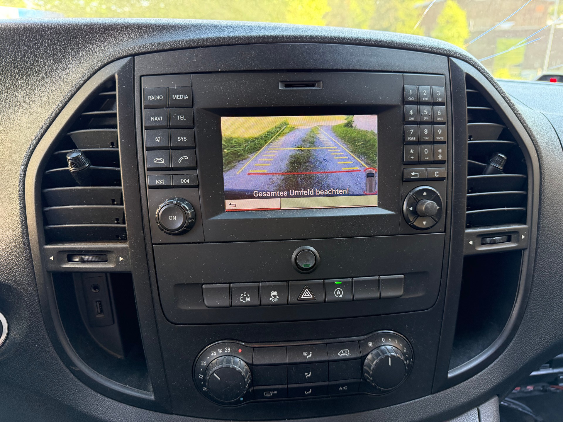 MERCEDES-BENZ Vito 119 BlueTEC Base L 7G-Tronic-image-11