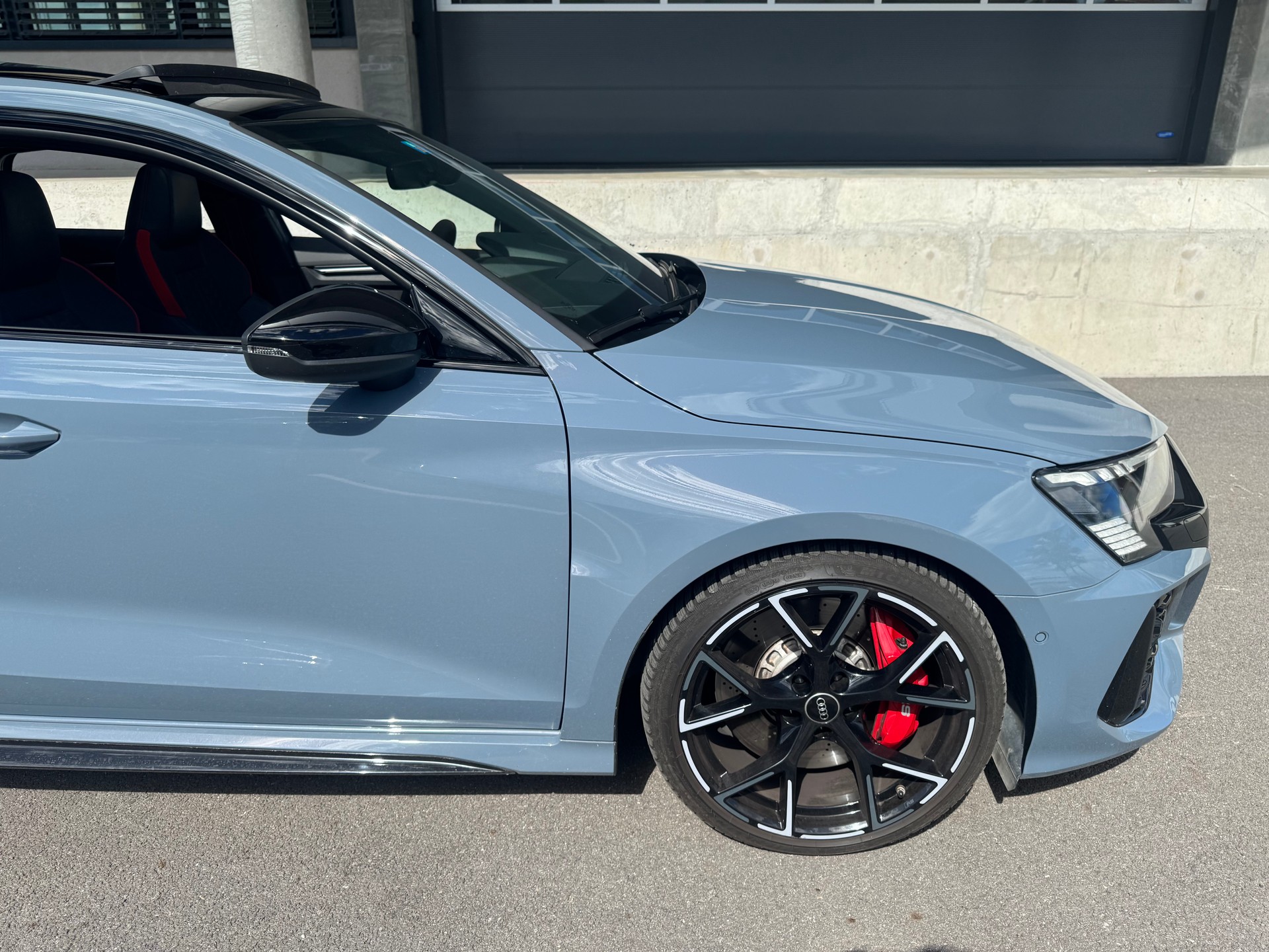 AUDI RS3 Sportback 2.5 TSI quattro S-tronic-image-3