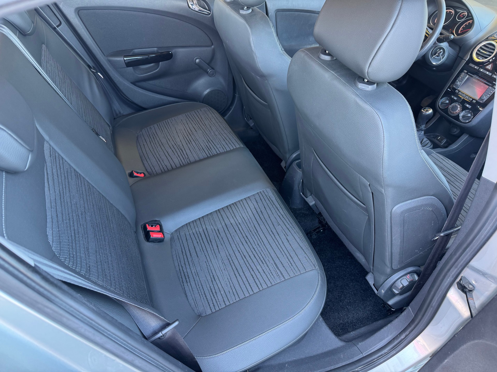 OPEL Corsa 1.3 CDTI ecoFLEX Active Edition-image-13
