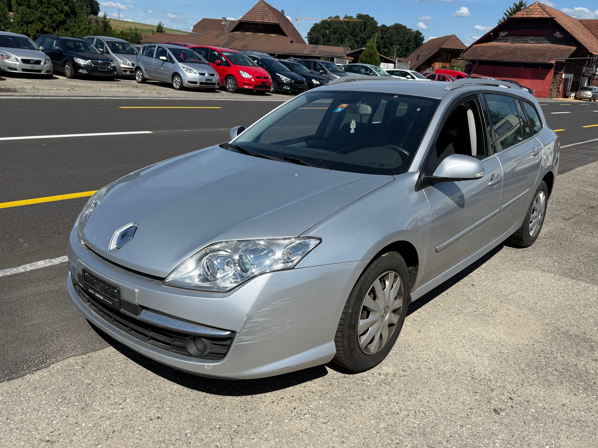 RENAULT Laguna Grandtour 2.0 16V Dynamique-image-2