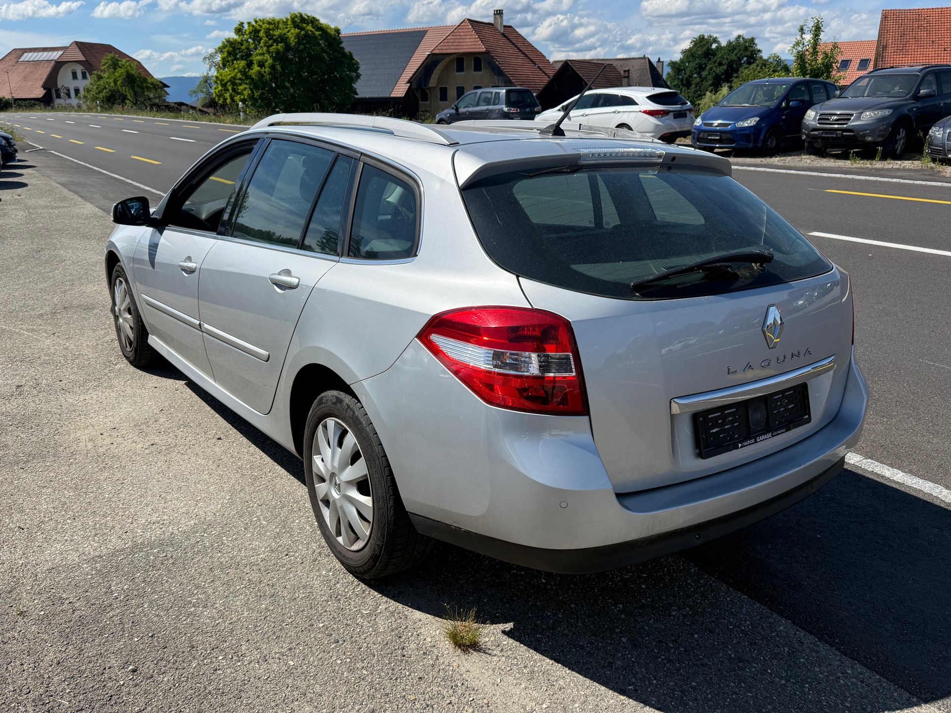 RENAULT Laguna Grandtour 2.0 16V Dynamique-image-3