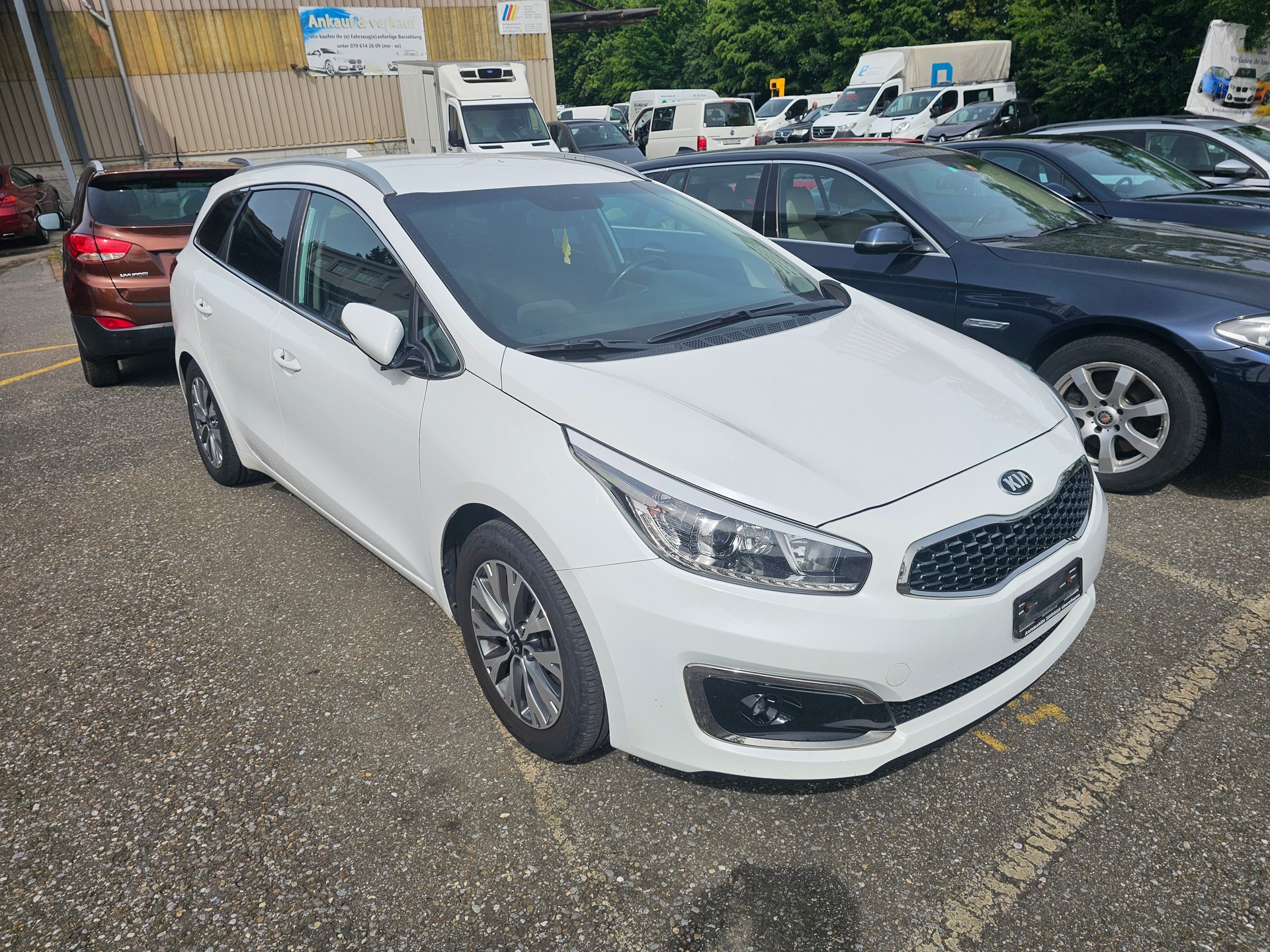 KIA Cee'd Sportswagon 1.6 GDi Style DCT-image-1