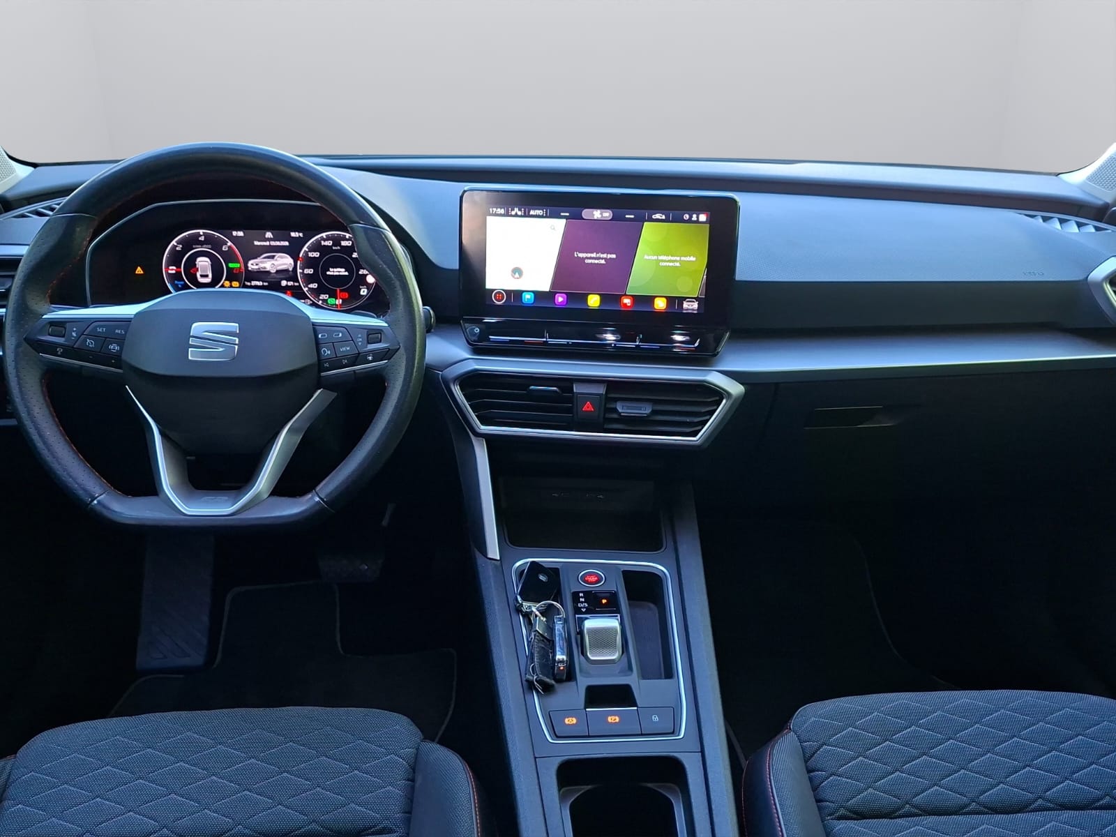 SEAT Leon ST 1.4 eHybrid pHEV DSG FR-image-13