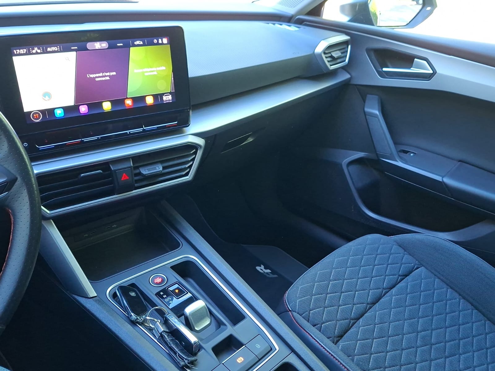 SEAT Leon ST 1.4 eHybrid pHEV DSG FR-image-15