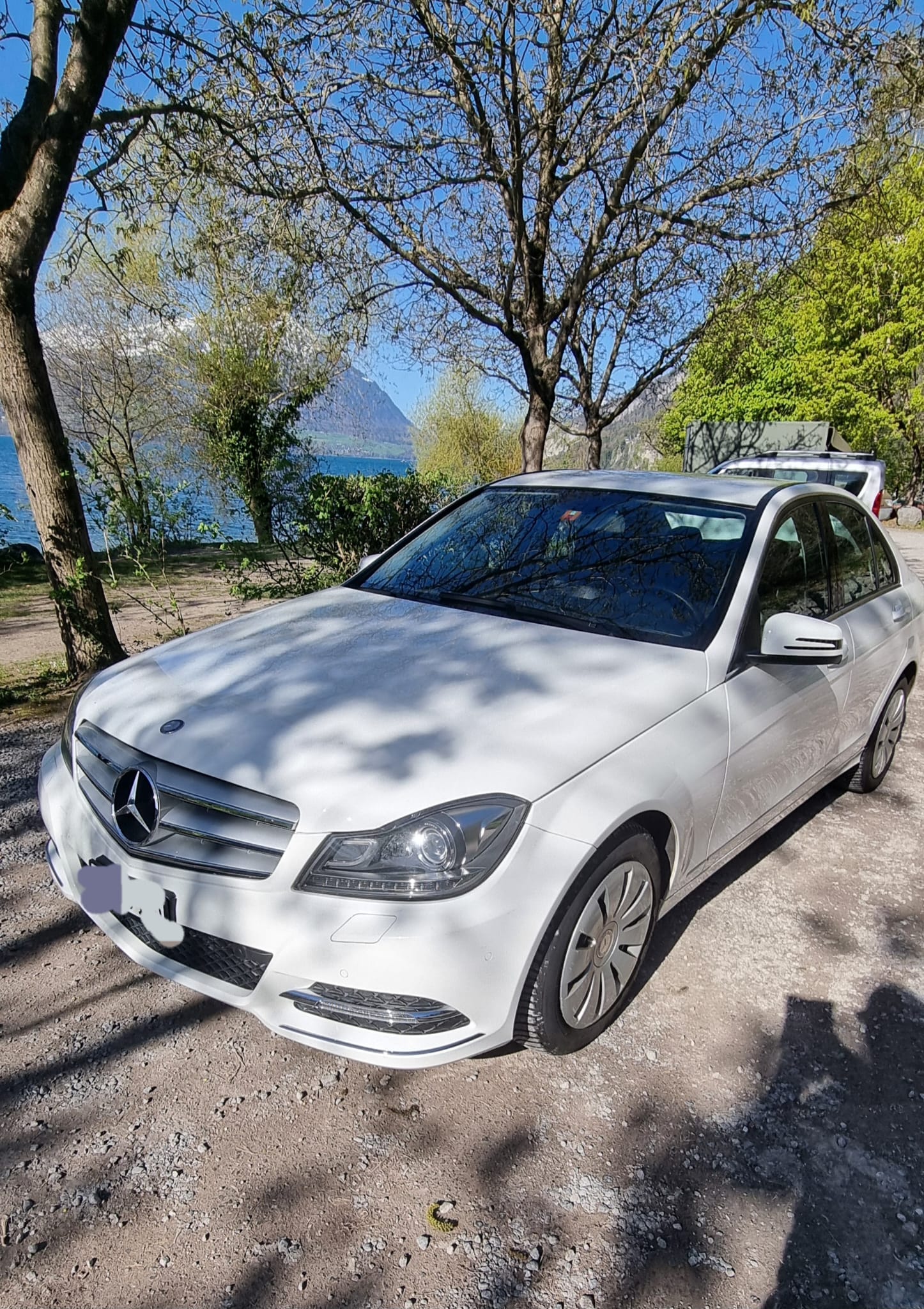 MERCEDES-BENZ C 180-image-2