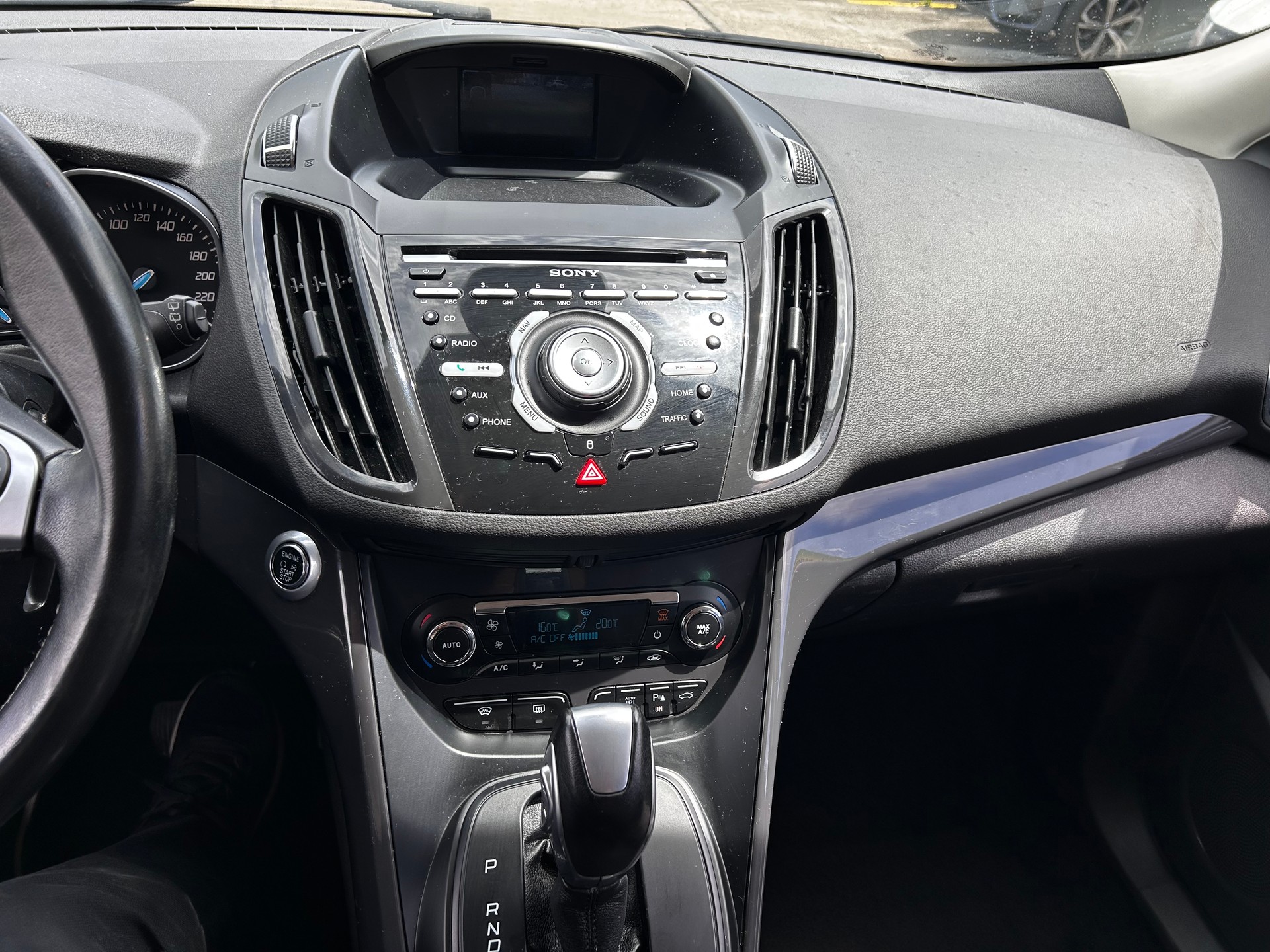 FORD Kuga 1.6 SCTi Titanium S 4WD Automatic-image-11