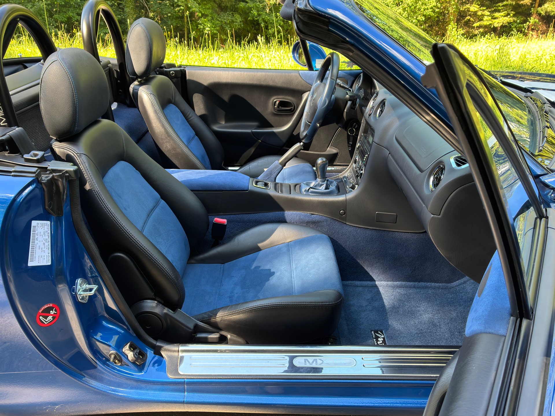 MAZDA 1.8i-16V Anniversary Youngster-image-7