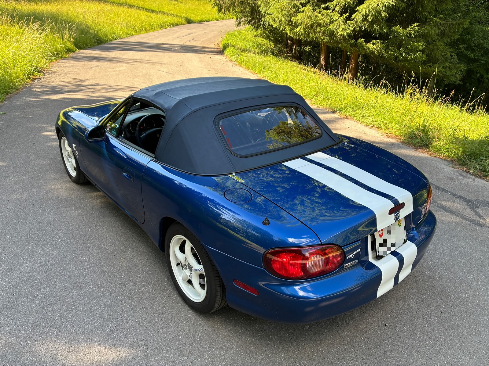 MAZDA 1.8i-16V Anniversary Youngster-image-5