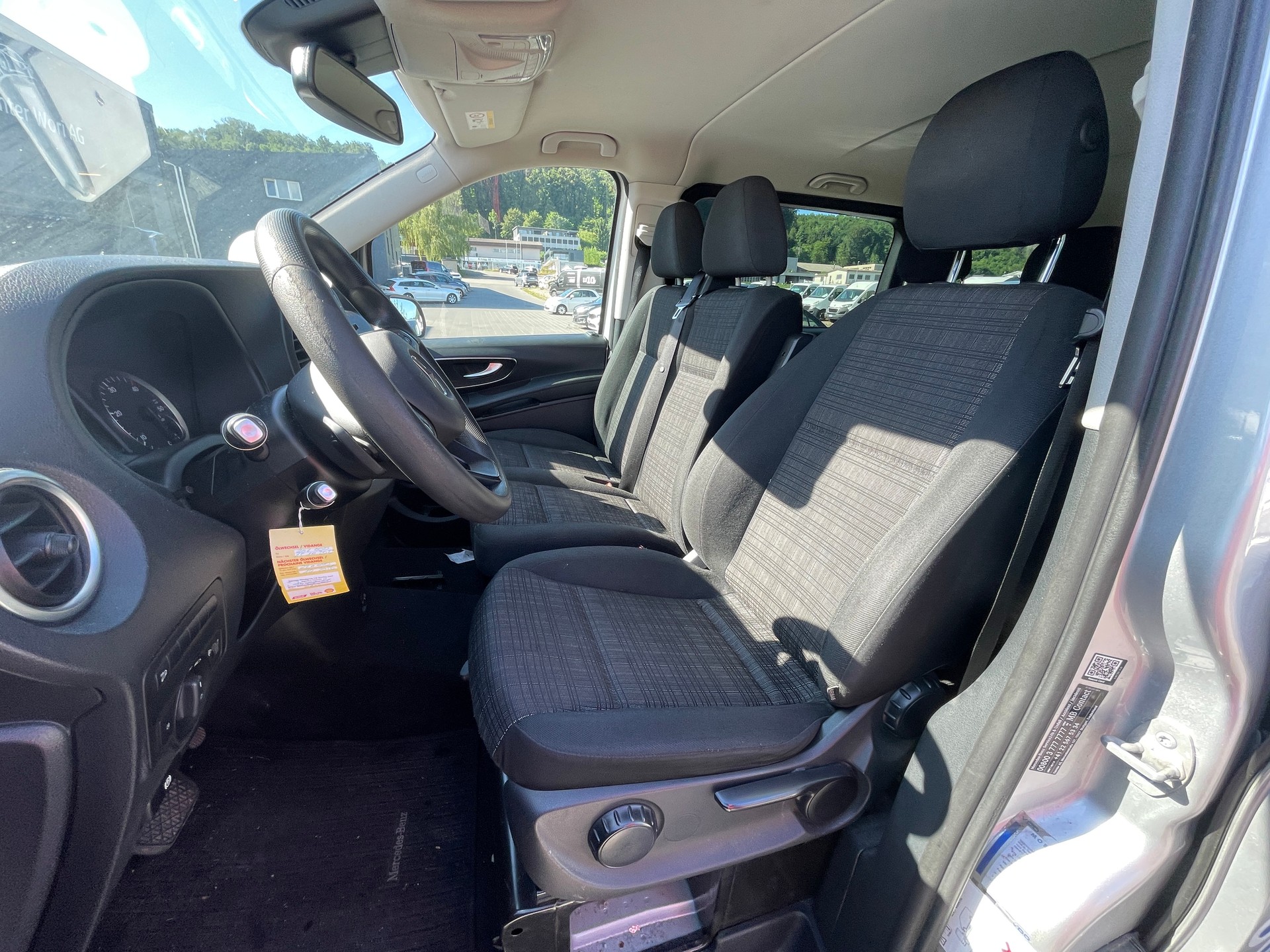 MERCEDES-BENZ Vito 114 BlueTec Tourer Base 4Matic 7G-Tronic-image-8