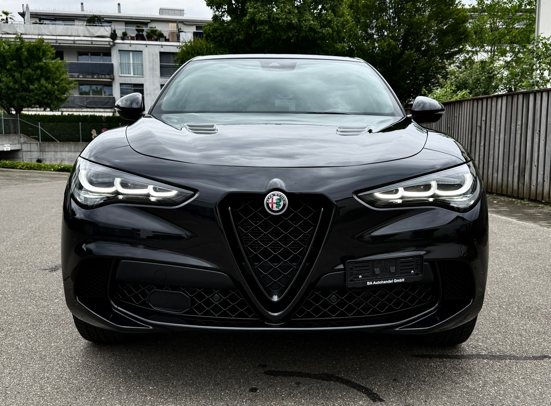 ALFA ROMEO STELVIO 2.9 V6 QUADRIFOGLIO Q4 AT8*EL. PANORAMA-GLASSCHIEBEDACH*8FACH BEREIFT*-image-1