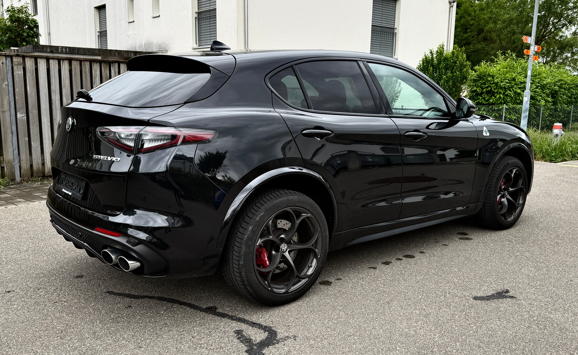 ALFA ROMEO STELVIO 2.9 V6 QUADRIFOGLIO Q4 AT8*EL. PANORAMA-GLASSCHIEBEDACH*8FACH BEREIFT*-image-6