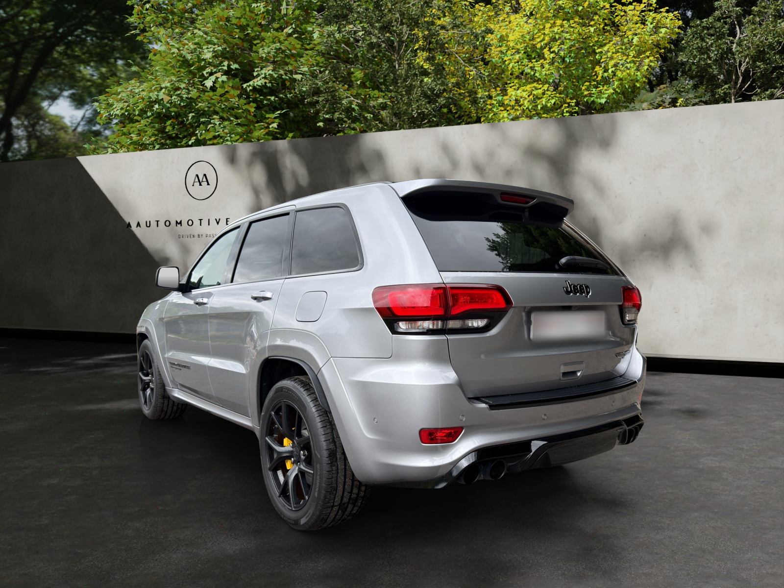 JEEP Grand Cherokee 6.2 V8 HEMI Trackhawk Automatic-image-3