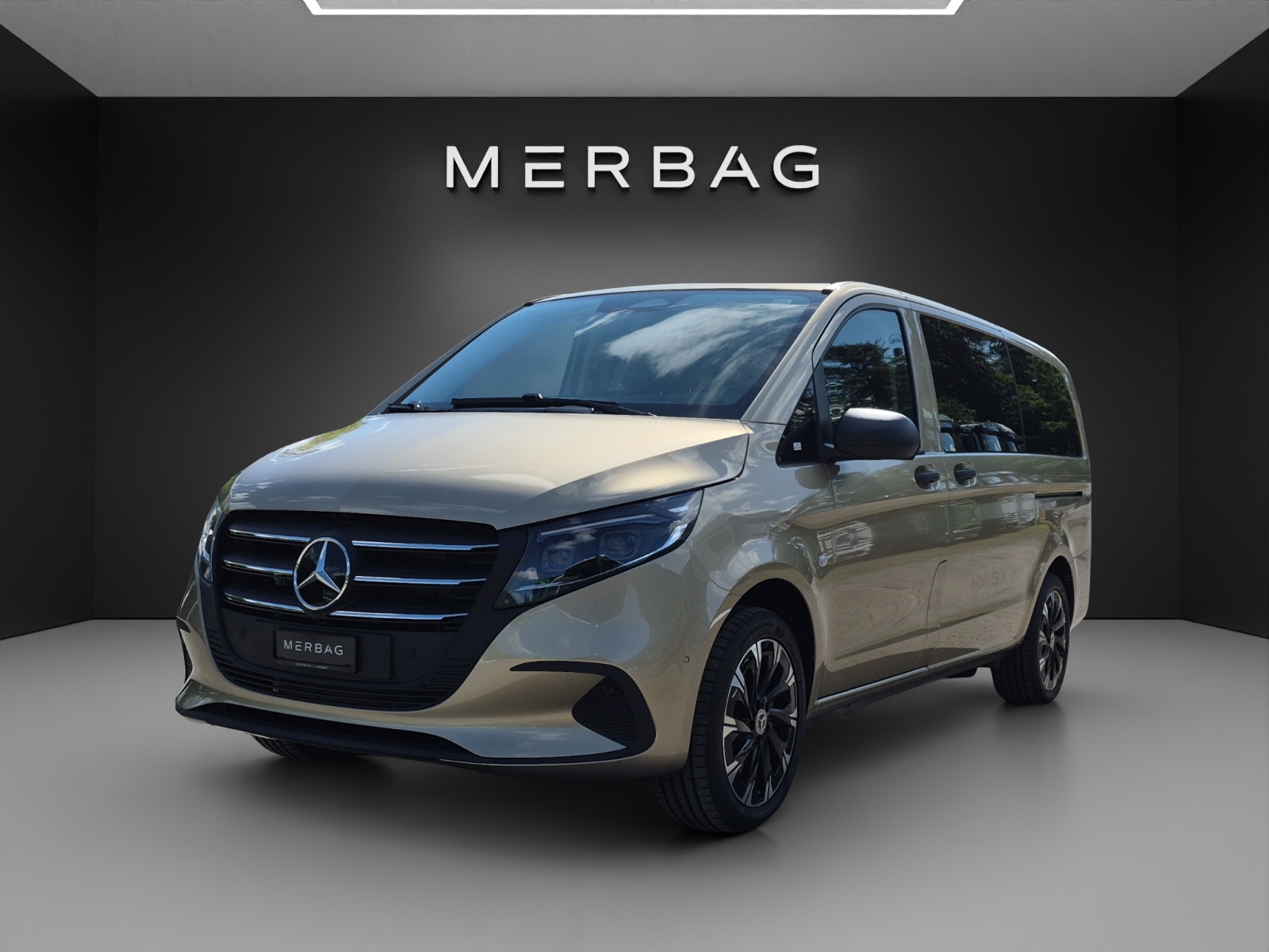 MERCEDES-BENZ Vito 116 CDI Lang Tourer 9G-Tronic 4M Select-image-0