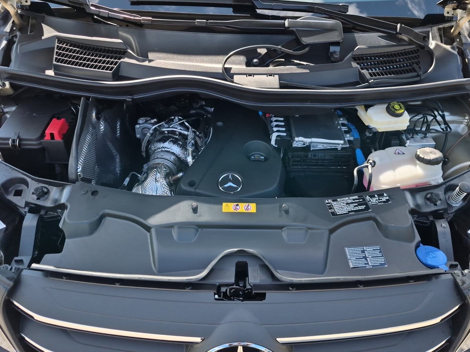 MERCEDES-BENZ Vito 116 CDI Lang Tourer 9G-Tronic 4M Select-image-12