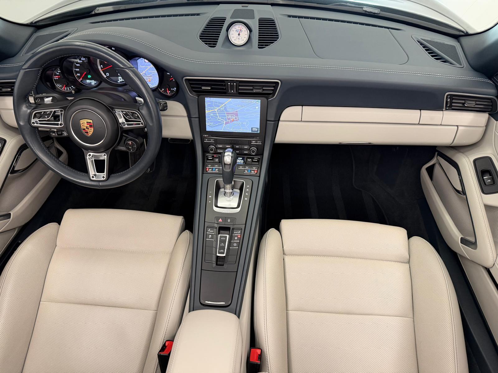 PORSCHE 911 Cabriolet 3.8 Turbo S PDK-image-11