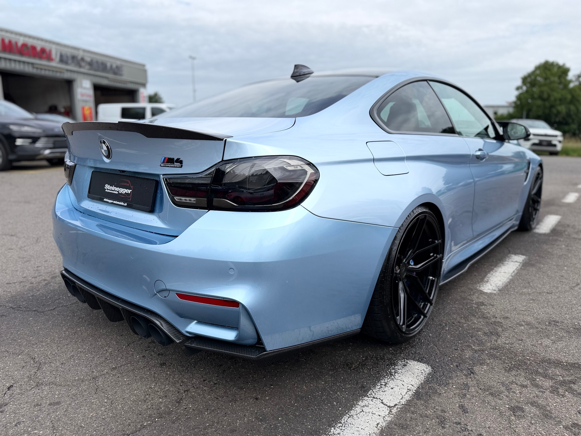 BMW M4 Coupé Competition DKG-image-10