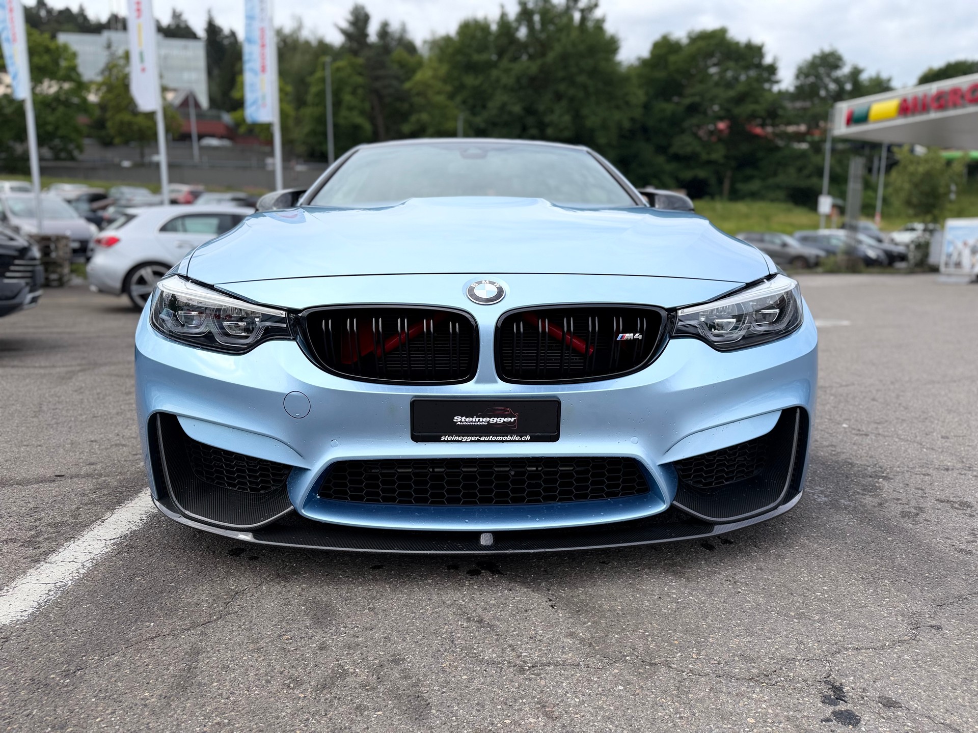 BMW M4 Coupé Competition DKG-image-3