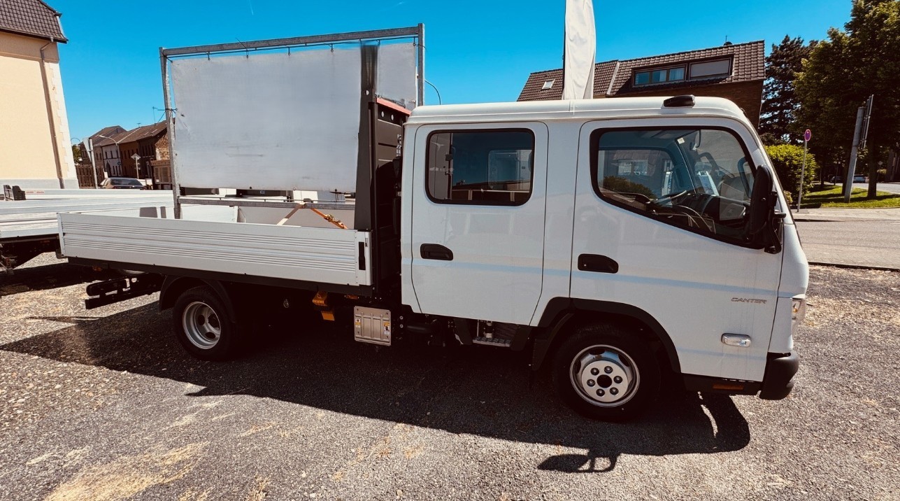 MITSUBISHI FUSO Mitsubishi 3C15D DOKA Pritsche Klima, AHK 3,5t, Automat-image-1