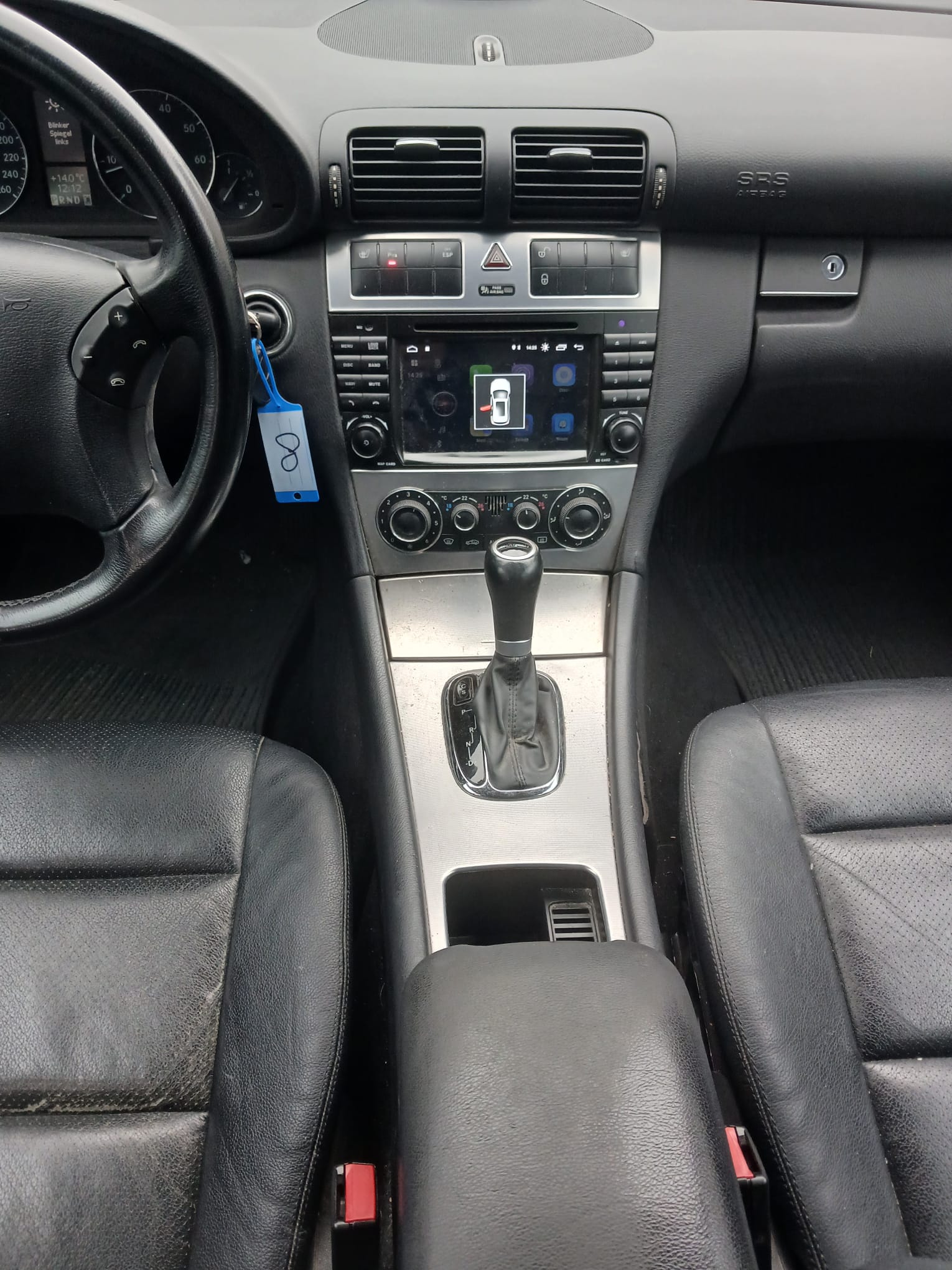 MERCEDES-BENZ C 240 Elégance 4Matic Automatic-image-10