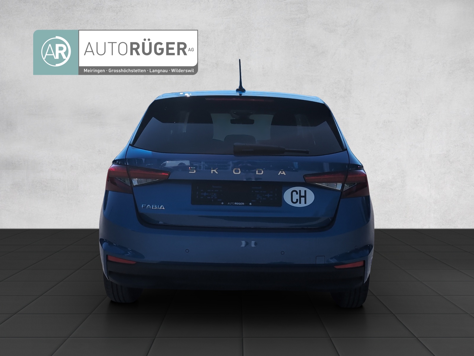 SKODA Fabia 1.0 TSI Selection DSG-image-4