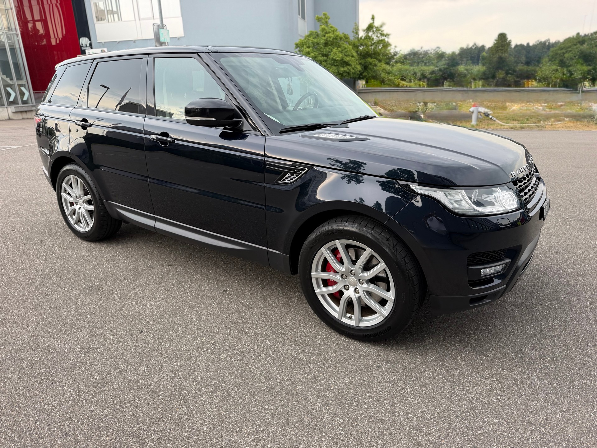 LAND ROVER Range Rover Sport 3.0 SDV6 SE Automatic-image-23