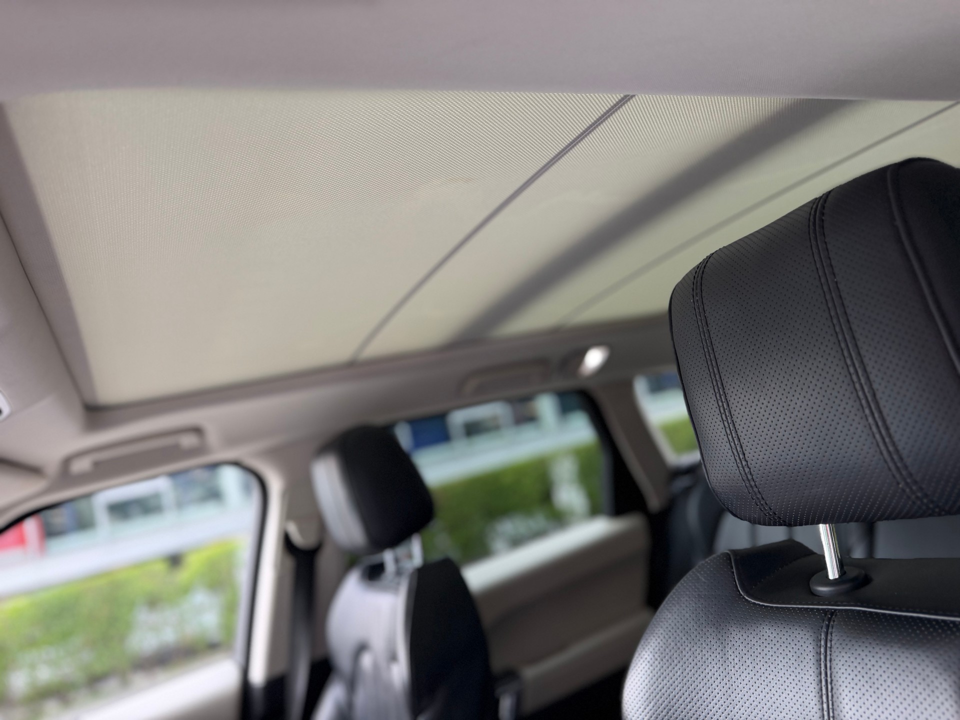 LAND ROVER Range Rover Sport 3.0 SDV6 SE Automatic-image-18