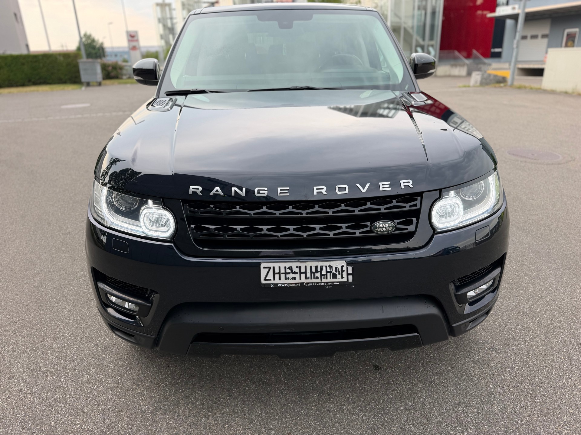 LAND ROVER Range Rover Sport 3.0 SDV6 SE Automatic-image-22
