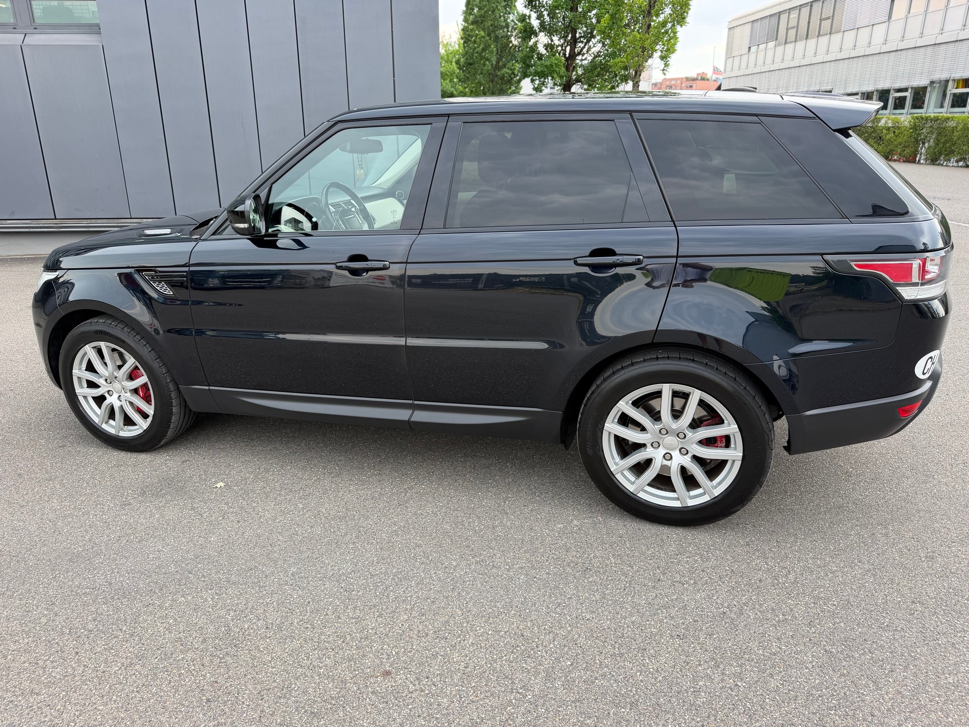 LAND ROVER Range Rover Sport 3.0 SDV6 SE Automatic-image-27