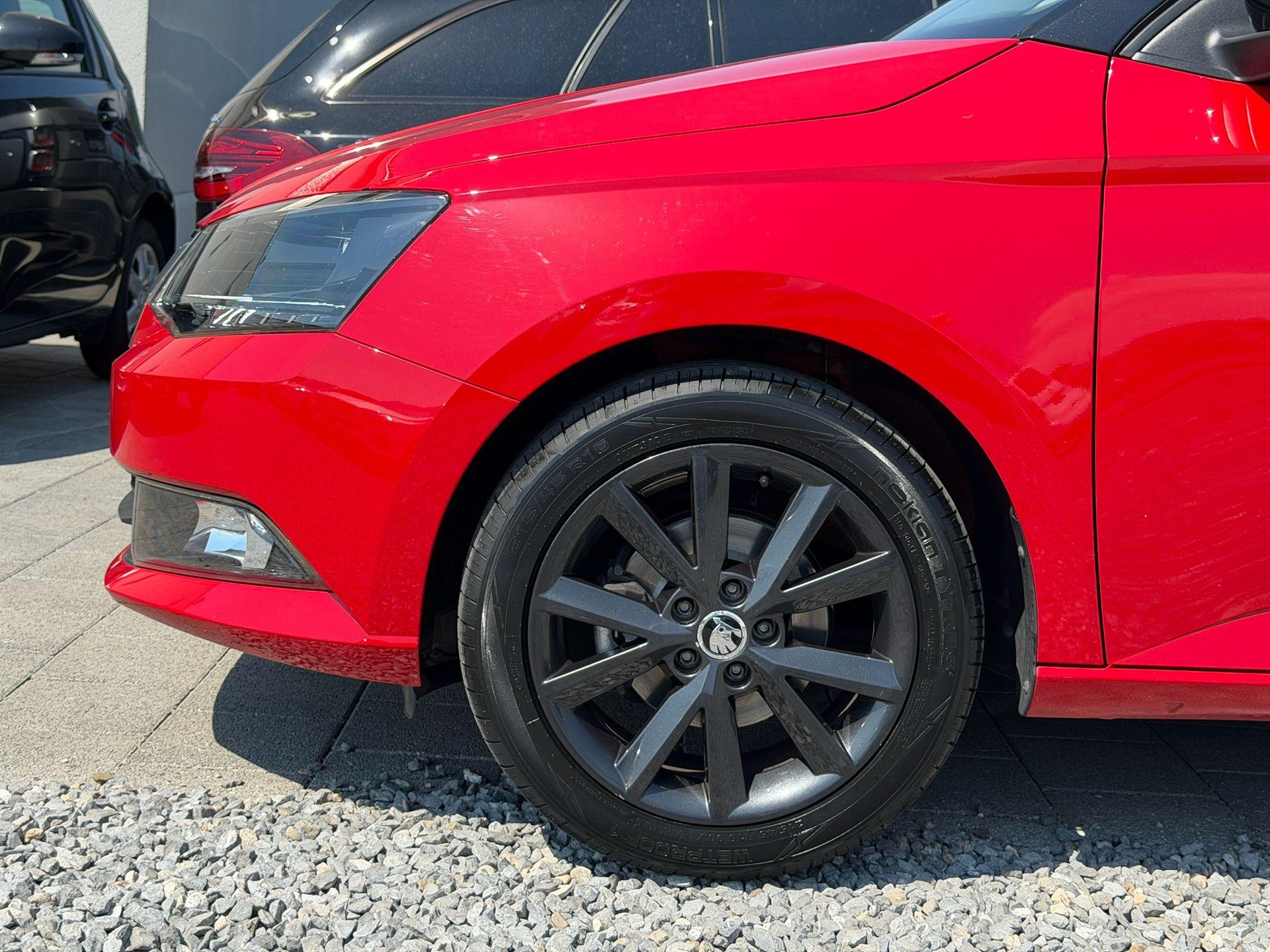 SKODA Fabia 1.2 TSI Style-image-24