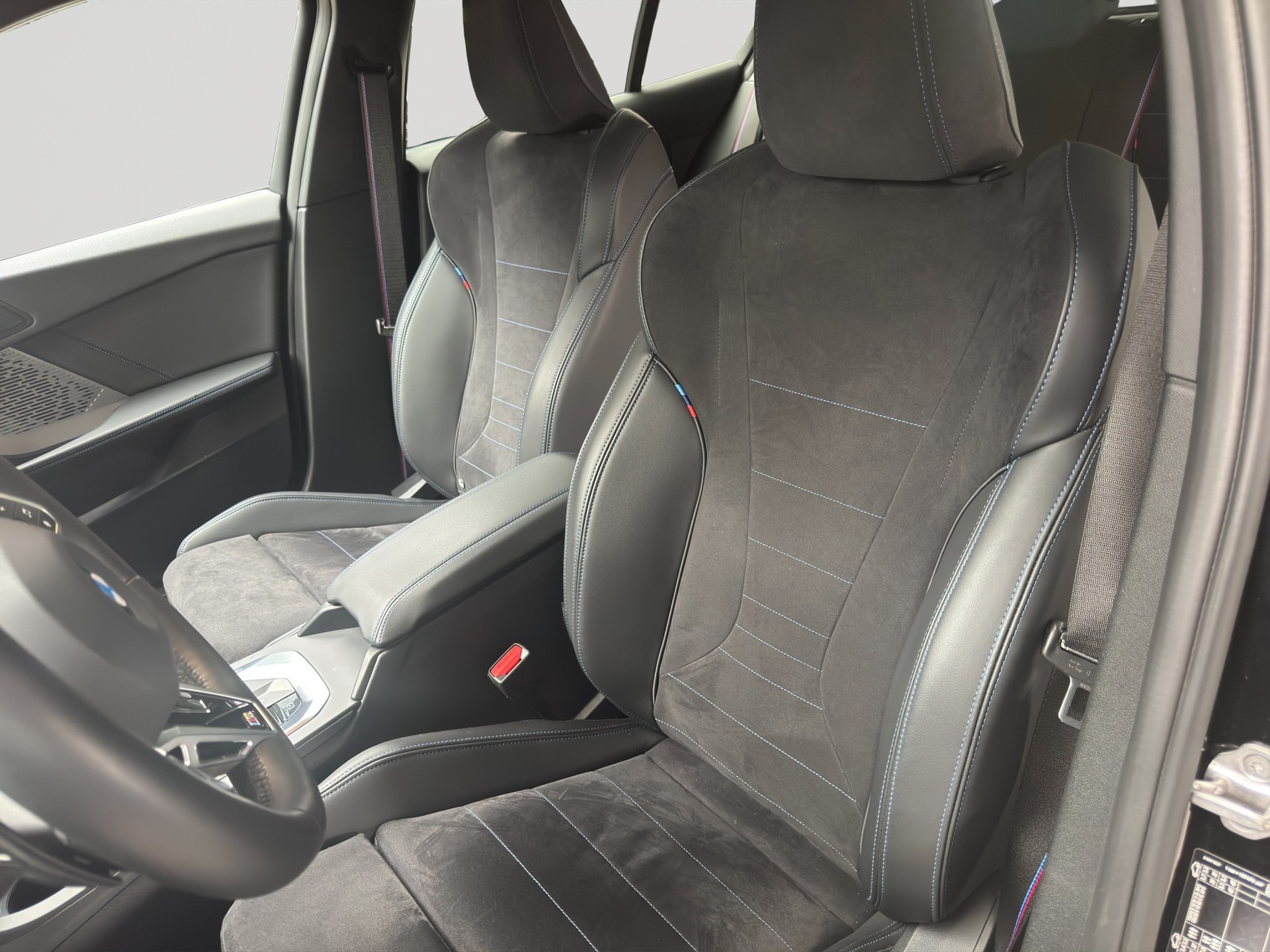 BMW 120 M Sport Shadow Line Pro Steptronic-image-5