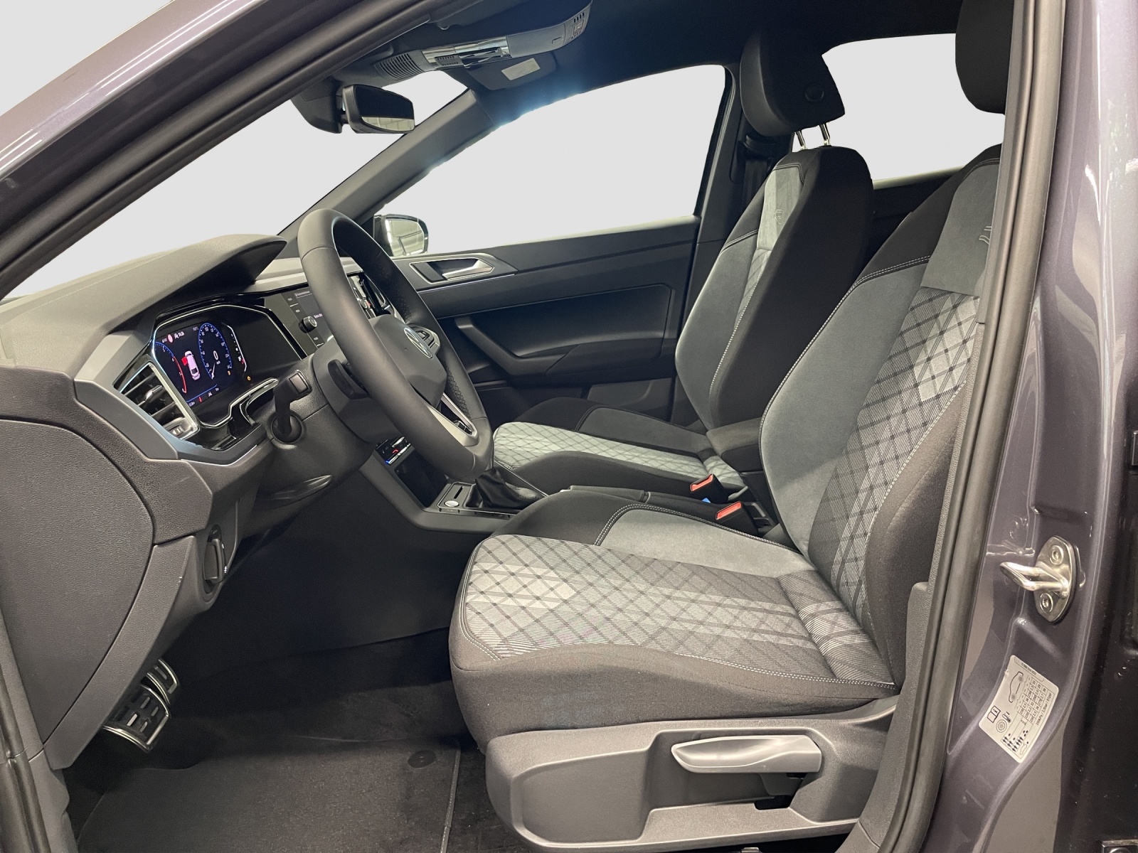 VW Polo 1.0 TSI R-Line United DSG-image-8