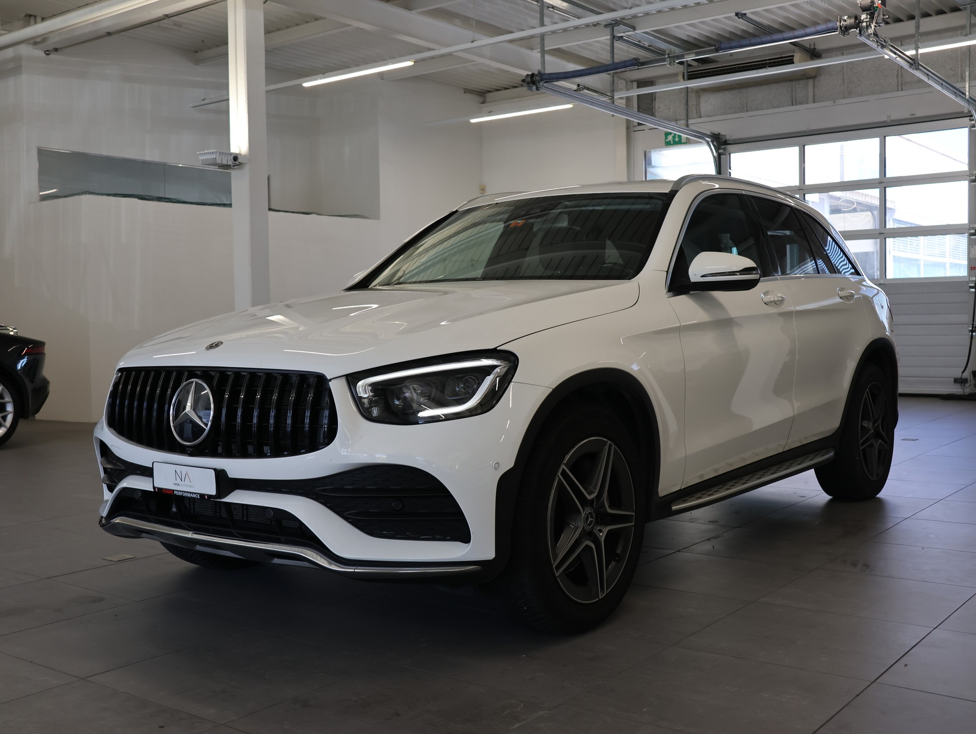 MERCEDES-BENZ GLC 200 AMG Line 4Matic 9G-Tronic *Rückfahrkamera* *Sitzheizung*-image-3