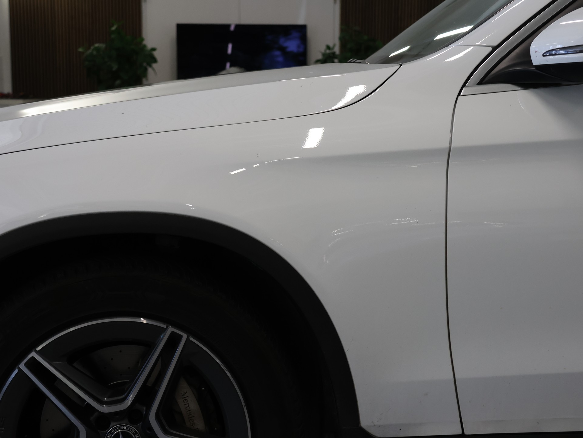 MERCEDES-BENZ GLC 200 AMG Line 4Matic 9G-Tronic *Rückfahrkamera* *Sitzheizung*-image-13