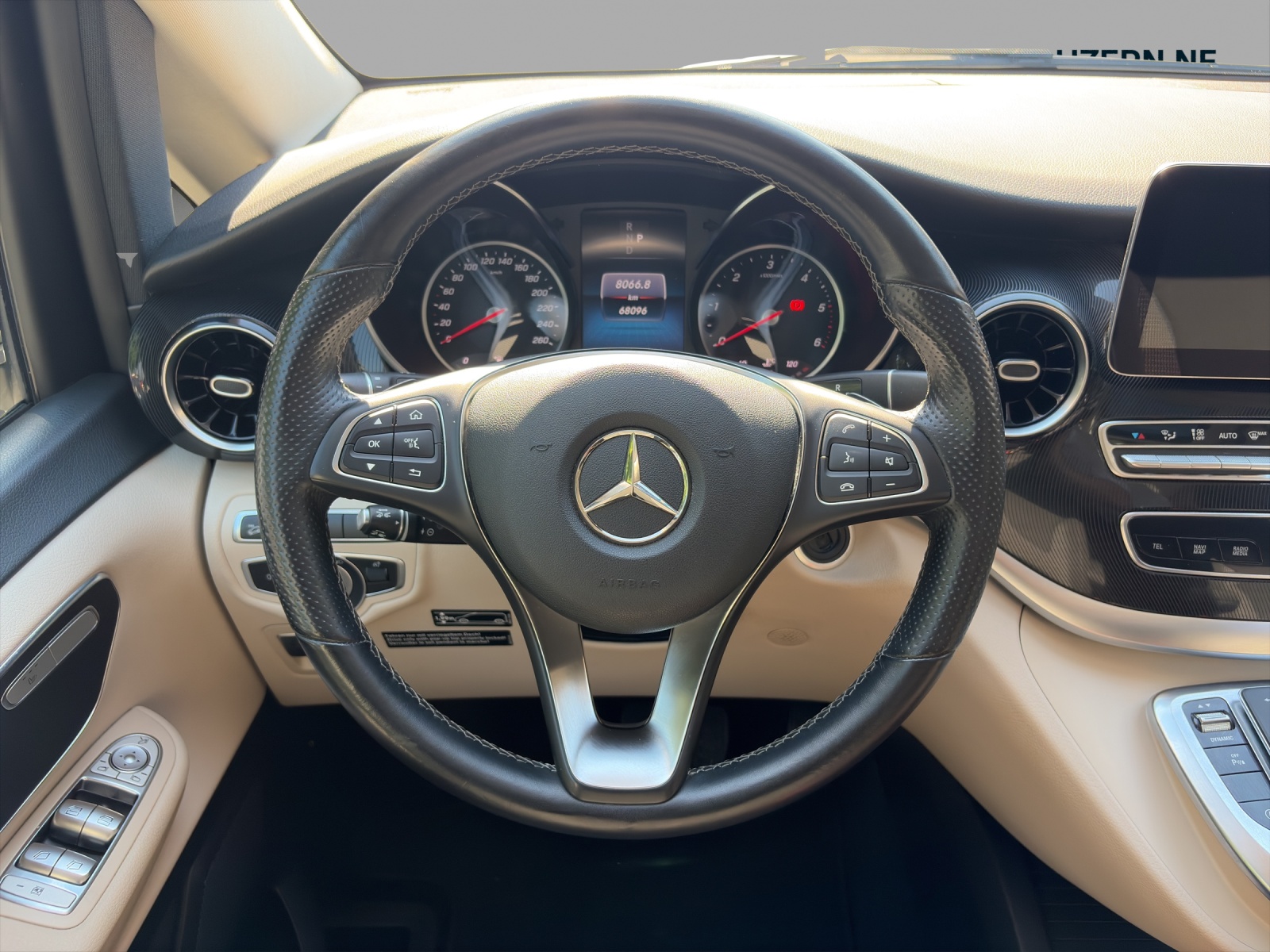 MERCEDES-BENZ Marco Polo 250 d 4M Automat-image-8